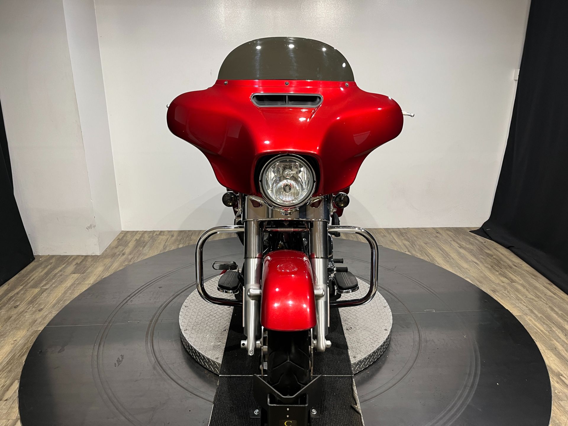 2018 Harley-Davidson Street Glide® 7