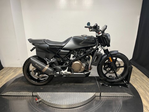 2019 Husqvarna Svartpilen 701, Wauconda IL | Certified Pre-Owned