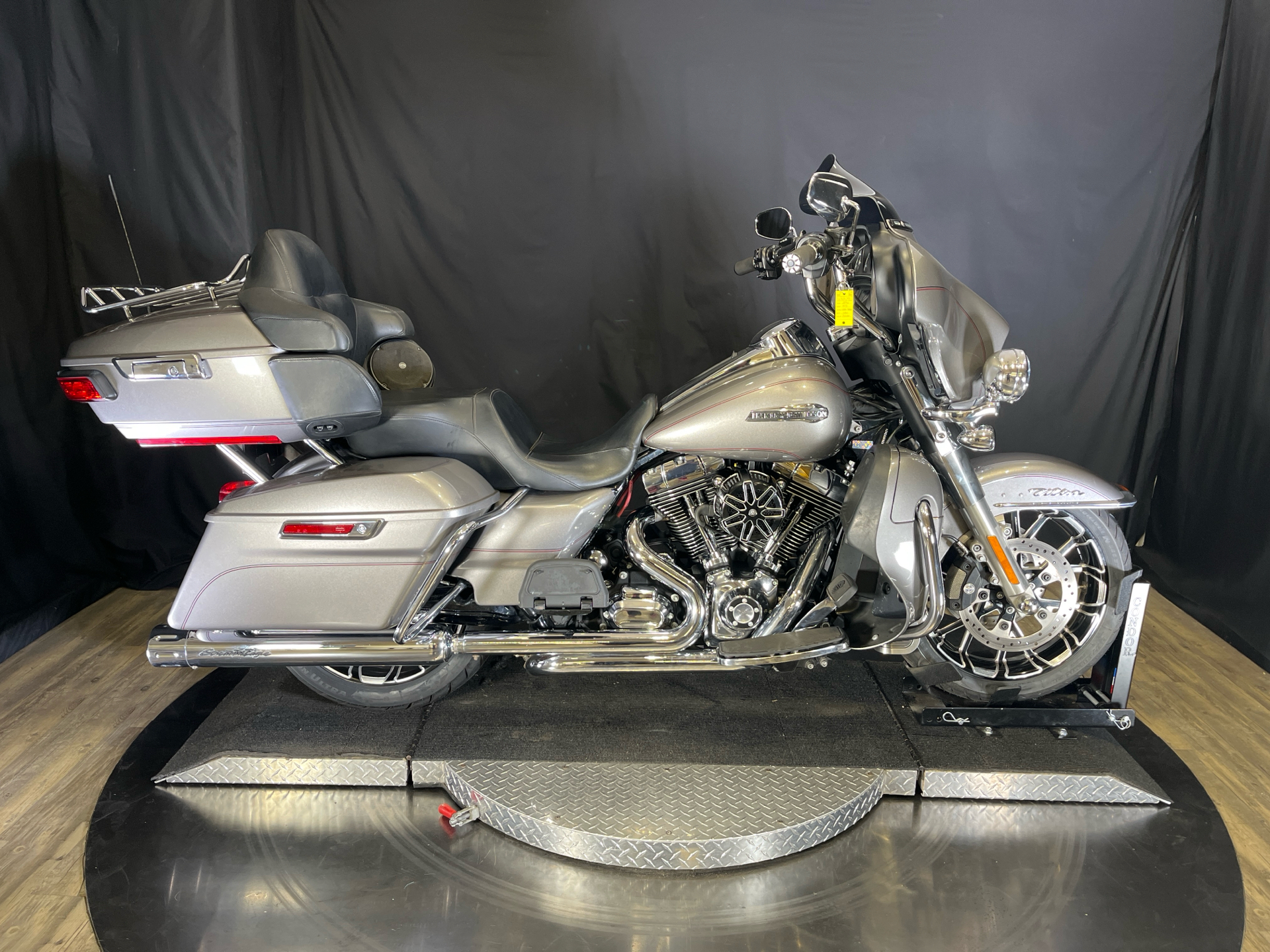 2016 Harley-Davidson Electra Glide® Ultra Classic® Low Used