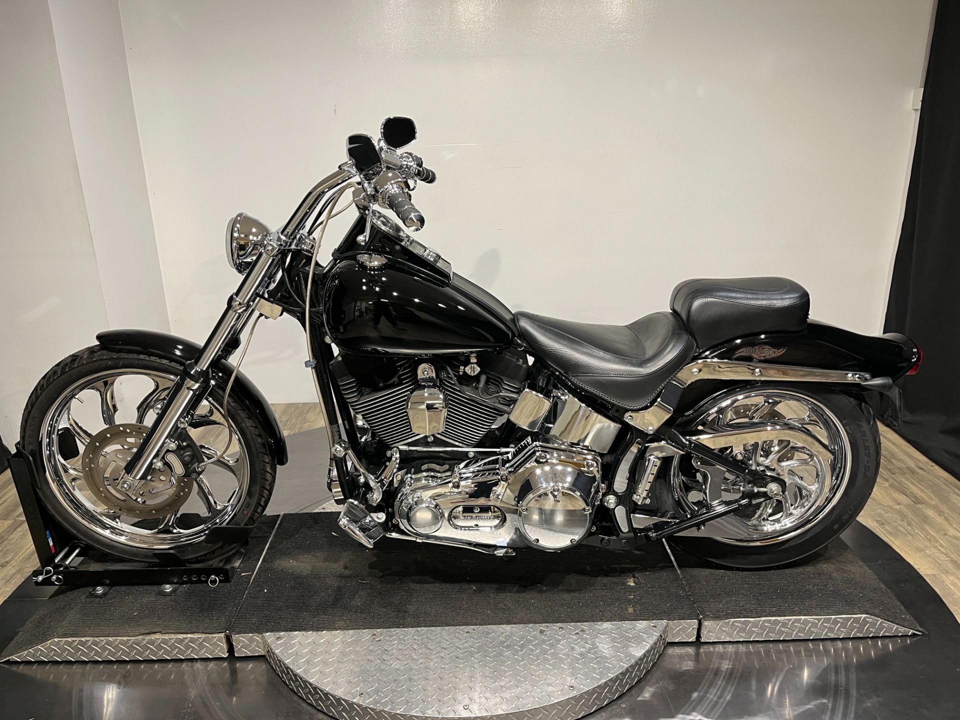 2004 Harley-Davidson FXSTB/FXSTBI Softail® Night Train®, Wauconda IL ...