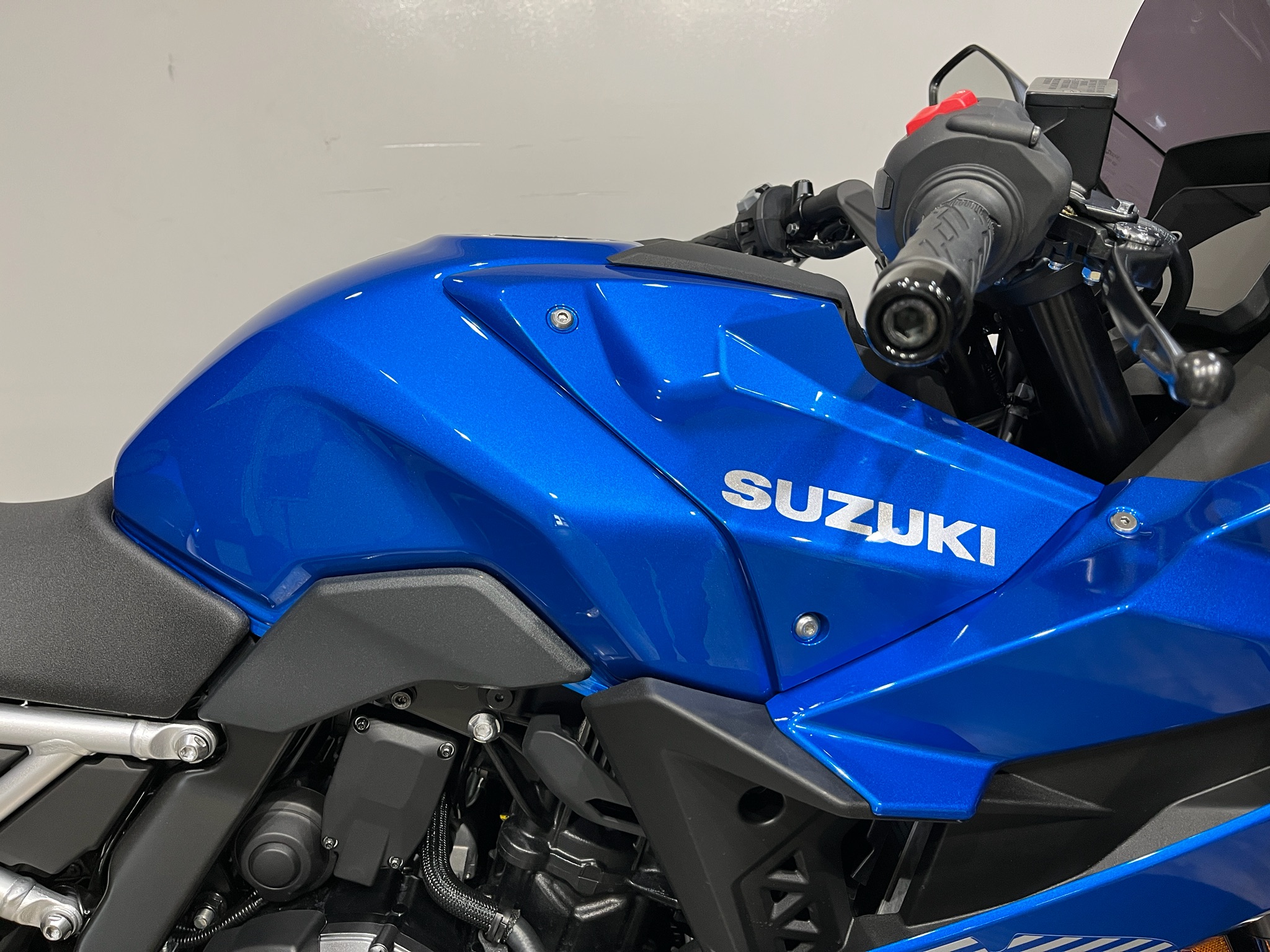 2026 Suzuki GSX-8R, Wauconda IL | Certified Pre-Owned Motorcycles