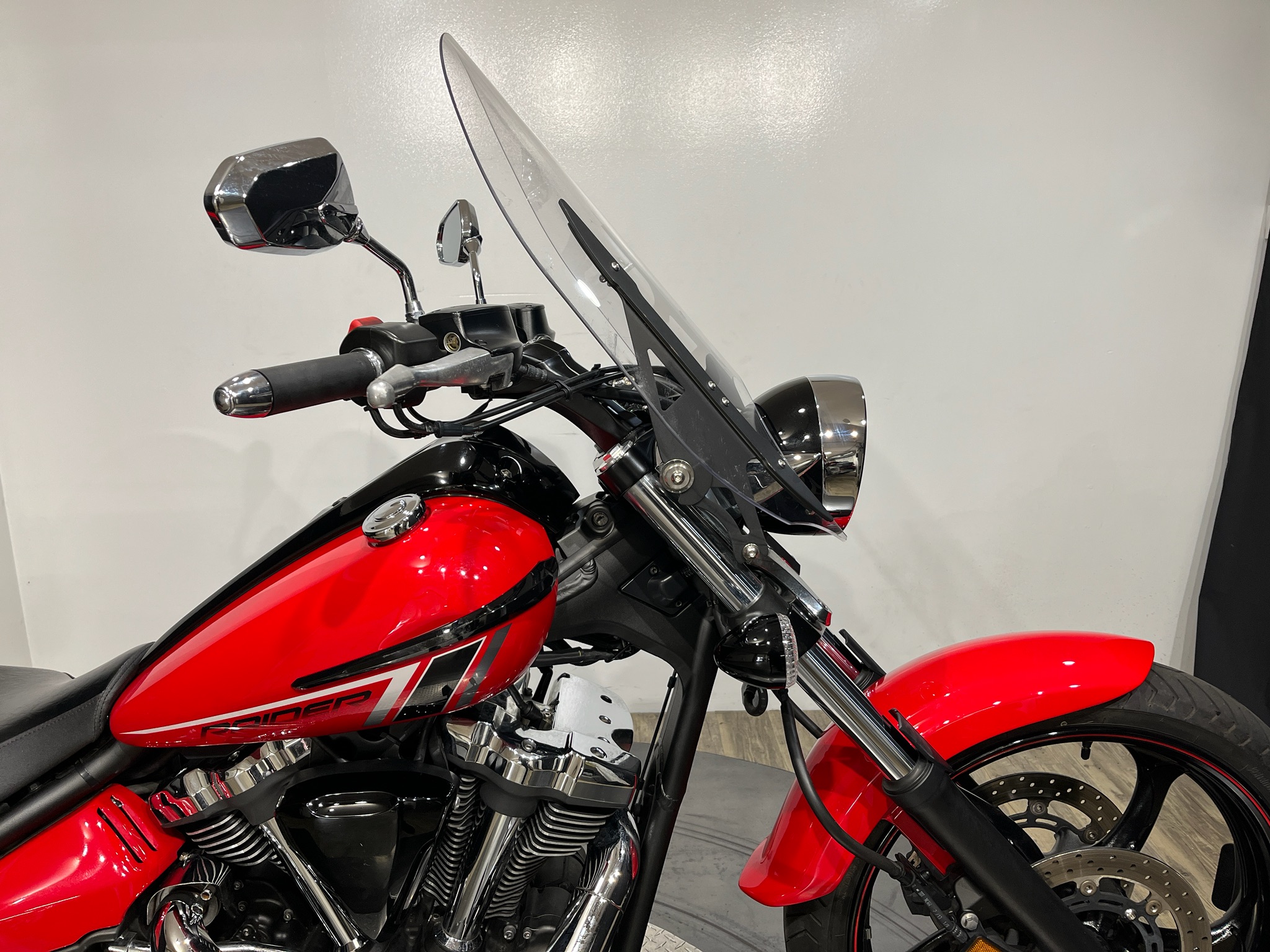 2014 Yamaha Raider photo 5
