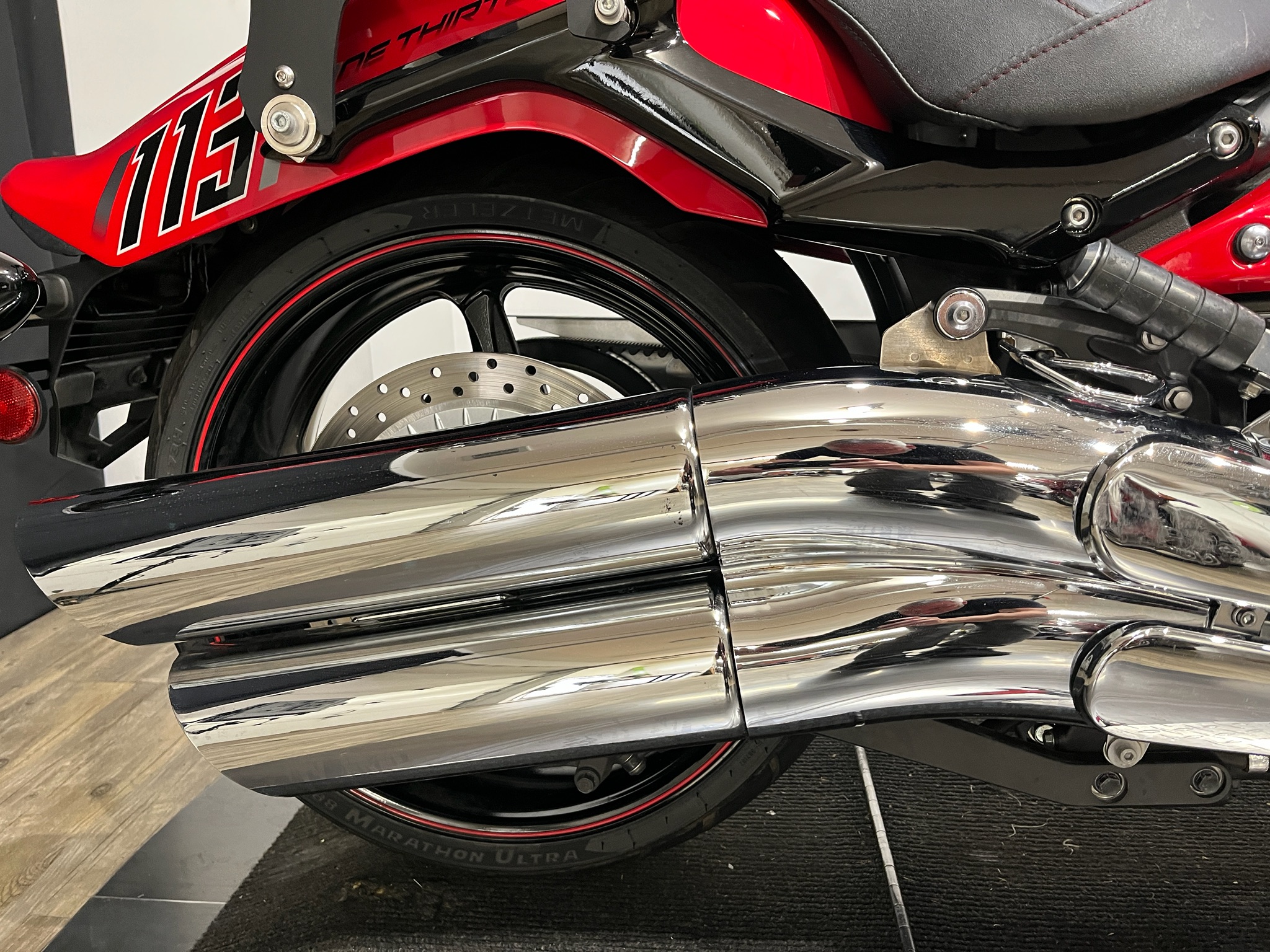 2014 Yamaha Raider photo 6