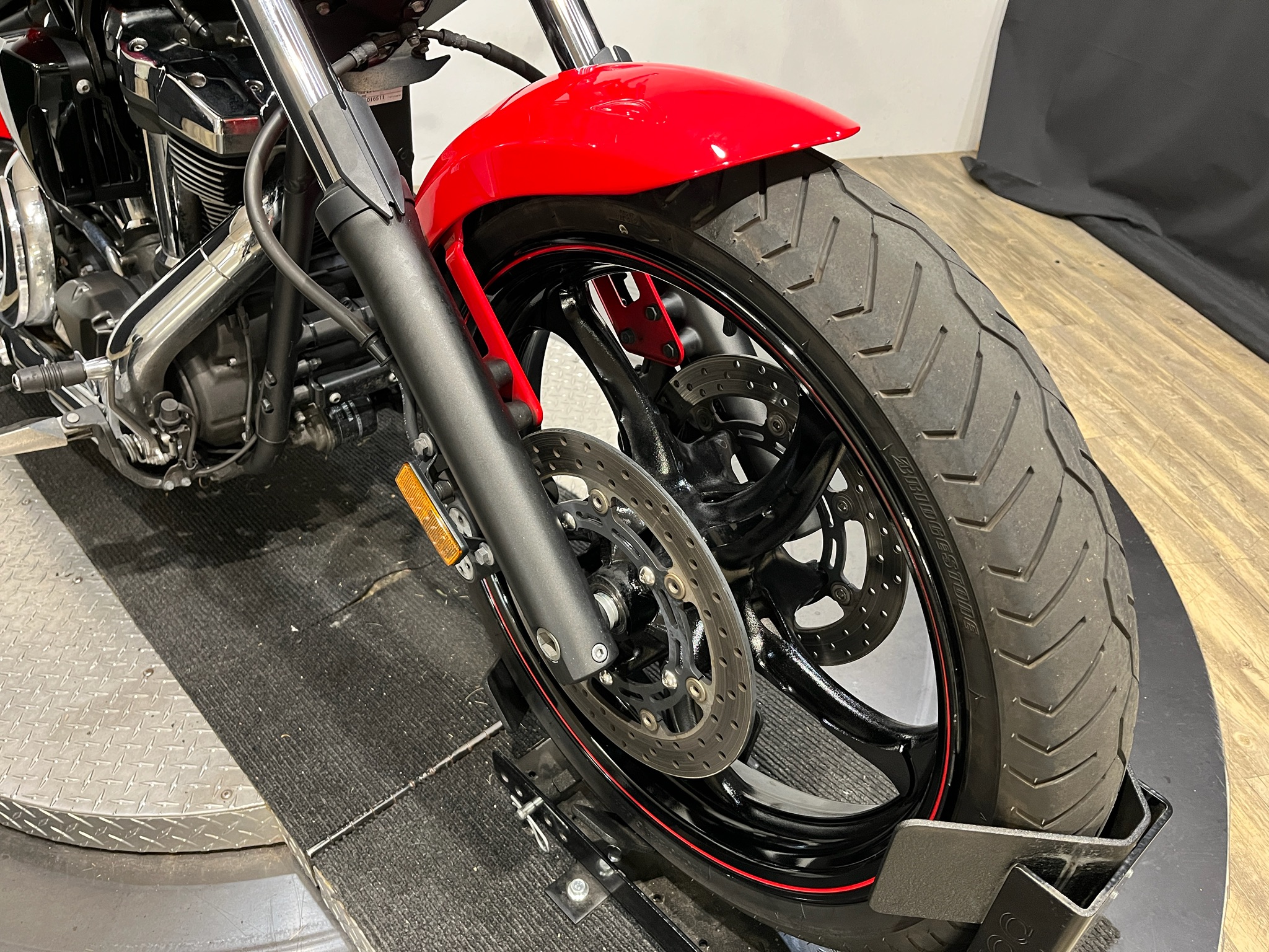 2014 Yamaha Raider photo 9