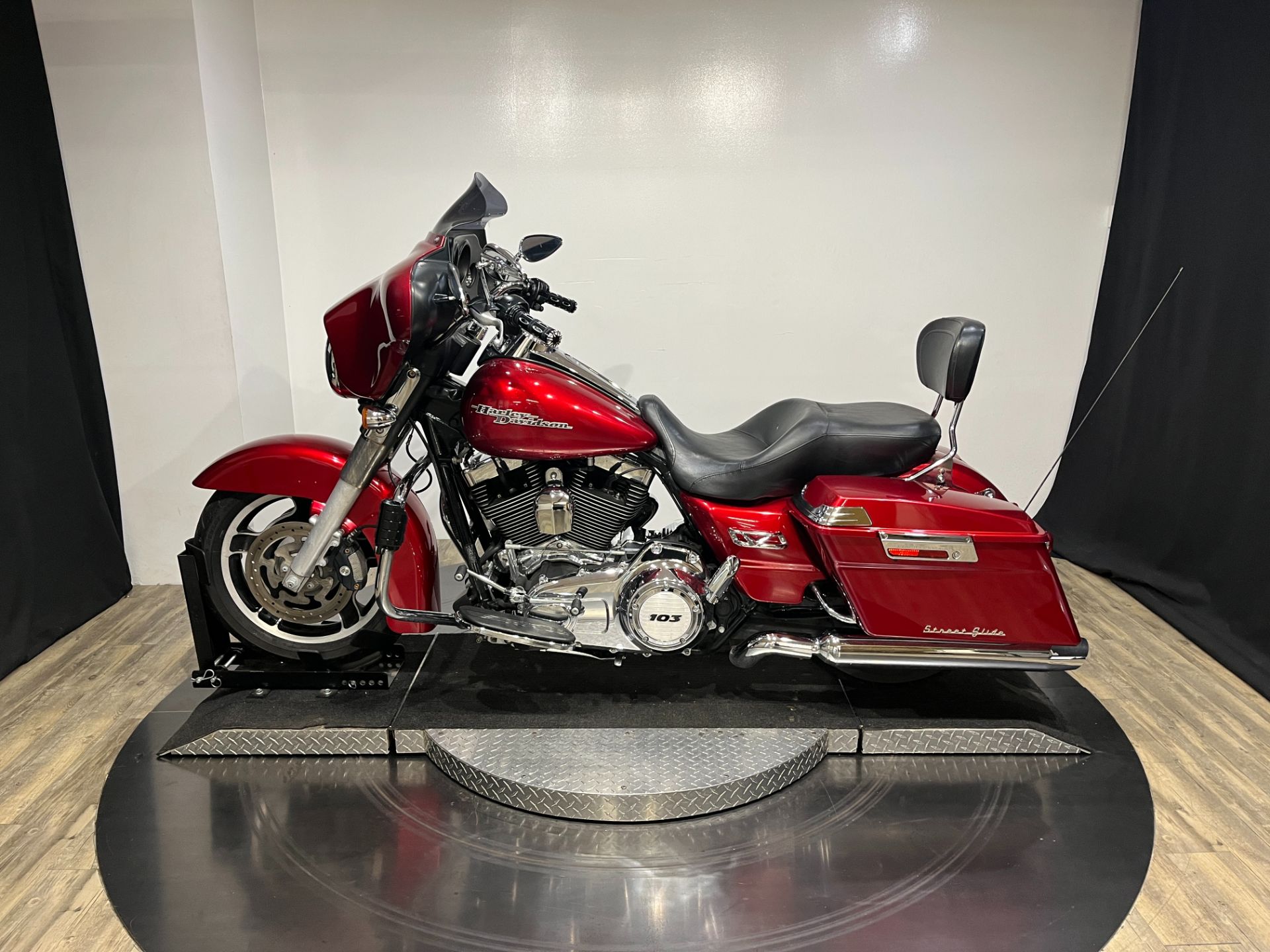 2012 Harley-Davidson Street Glide® 10