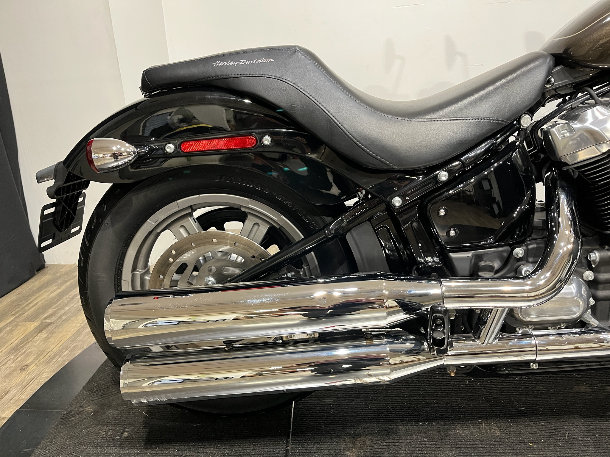 2024 Harley-Davidson Softail® Standard 6