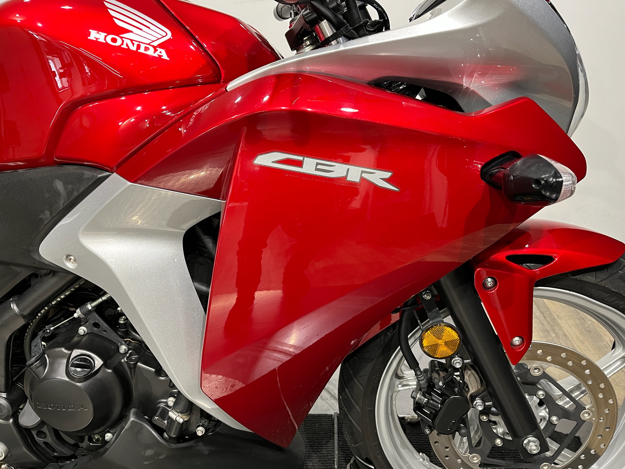 2011 Honda CBR®250R 3