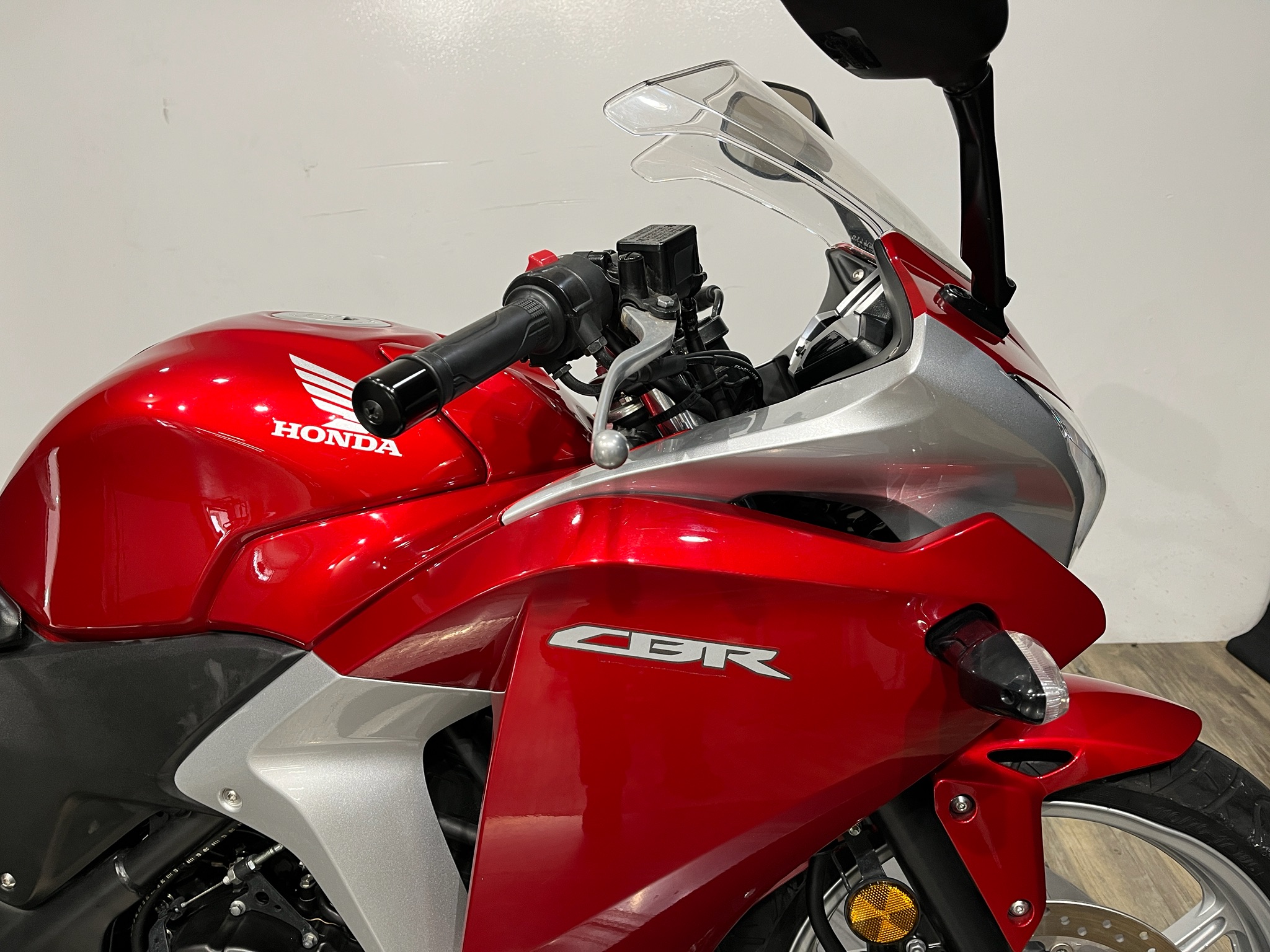 2011 Honda CBR®250R 5