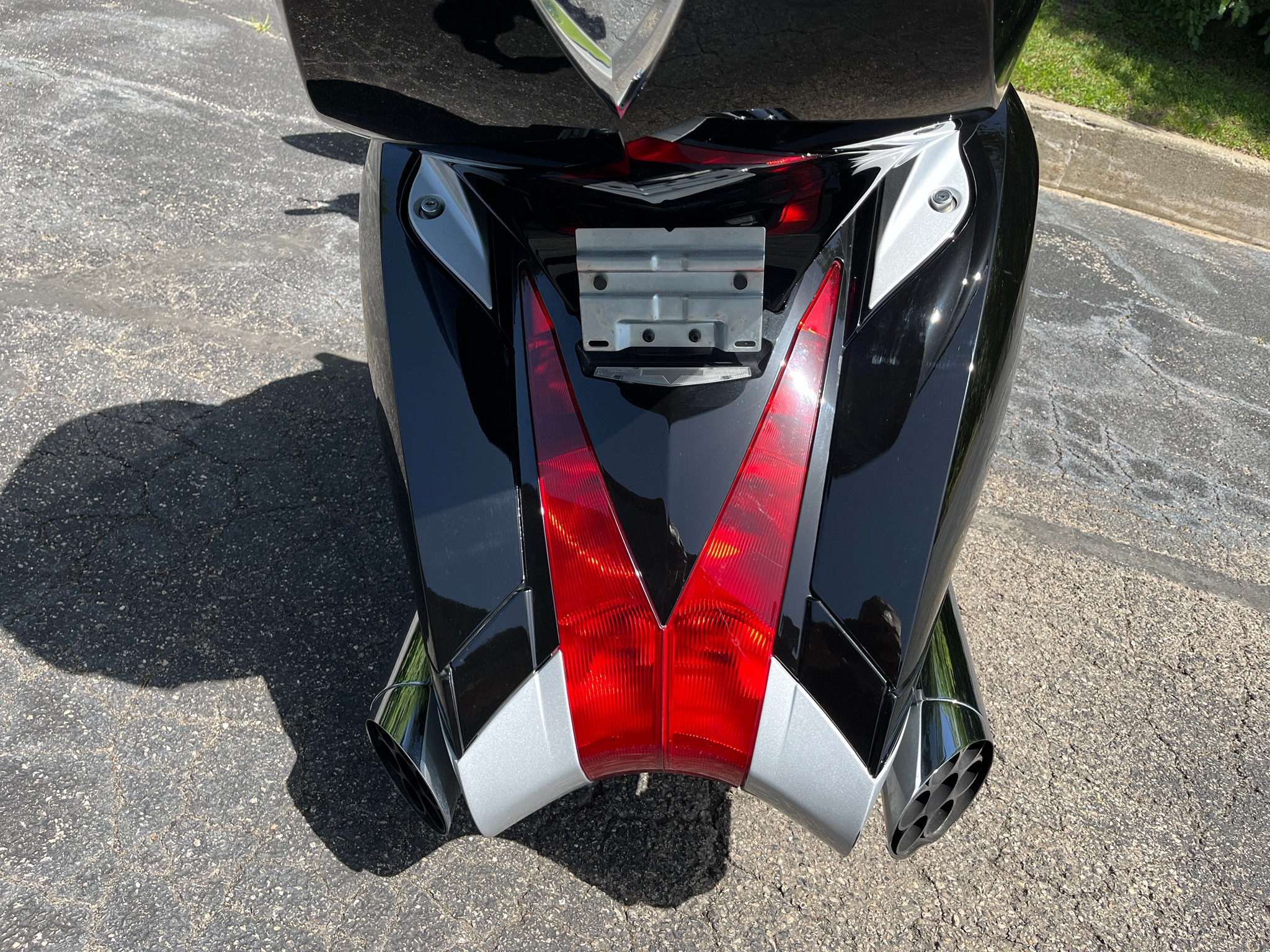 2010 Victory