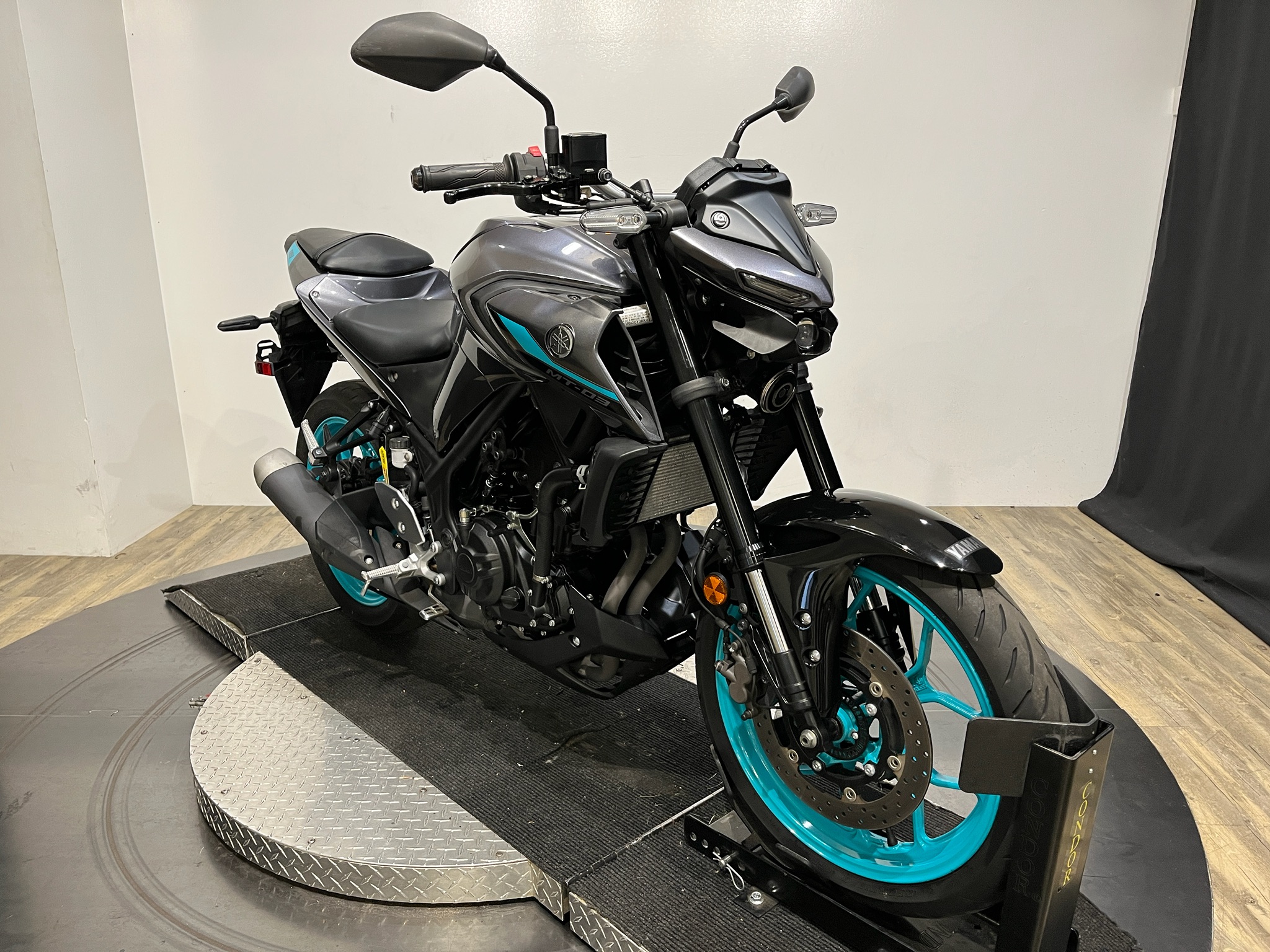 2024 Yamaha MT-03 photo 3