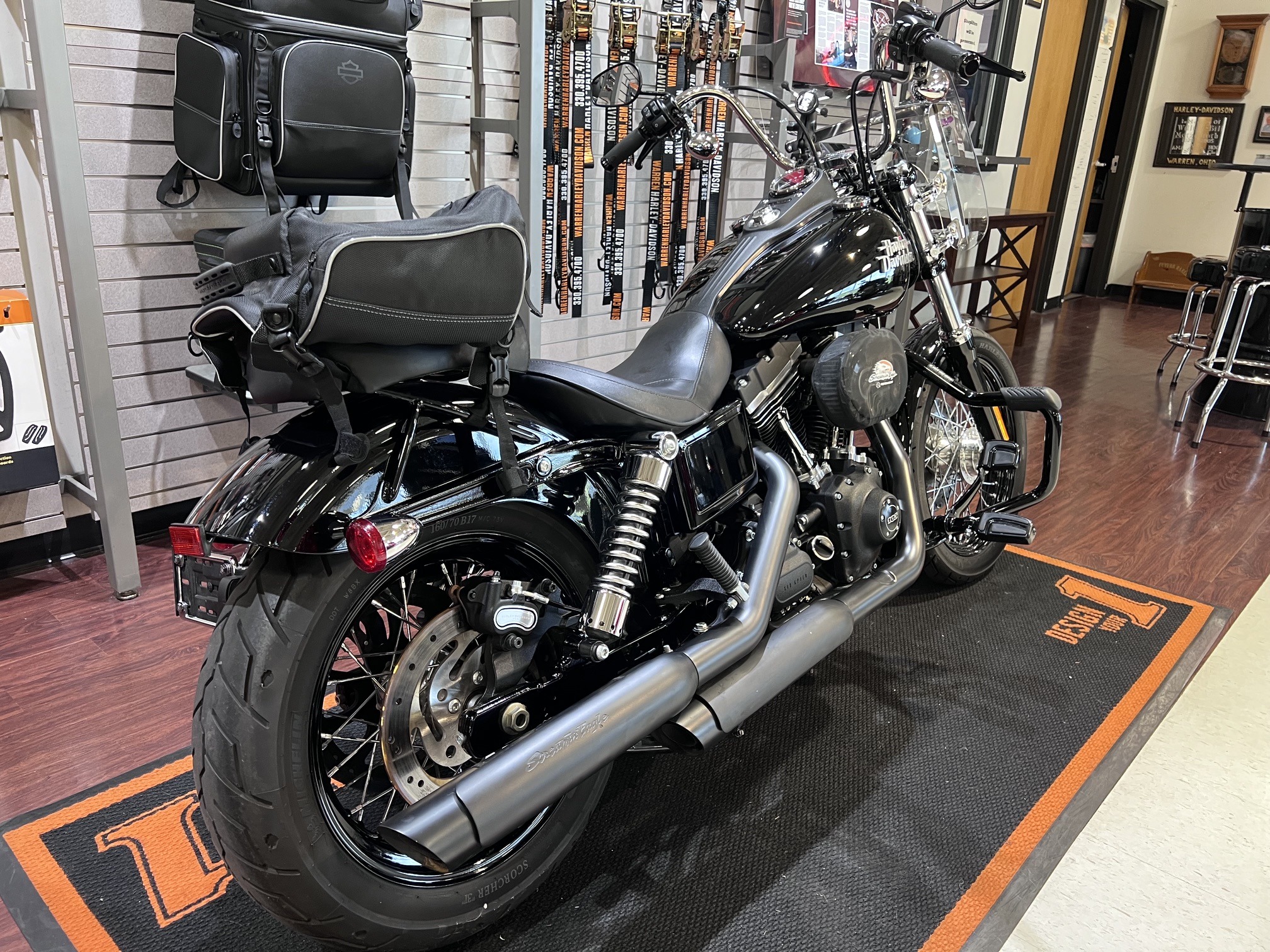 2017 Harley-Davidson Street Bob® 5