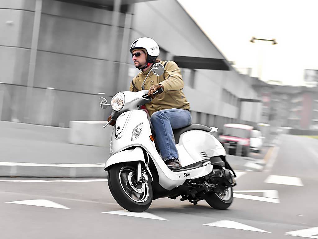 New 2022 SYM Fiddle III 200i | Scooters in Largo FL | Phantom Grey