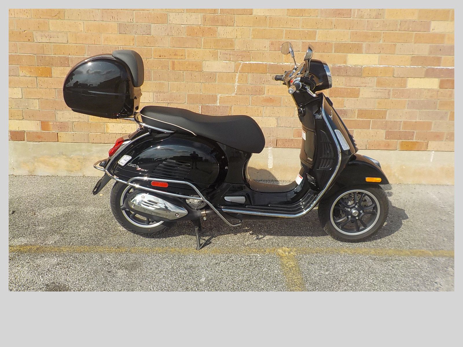 Used 2023 Vespa GTS 300 Scooters in San Antonio, TX Stock Number
