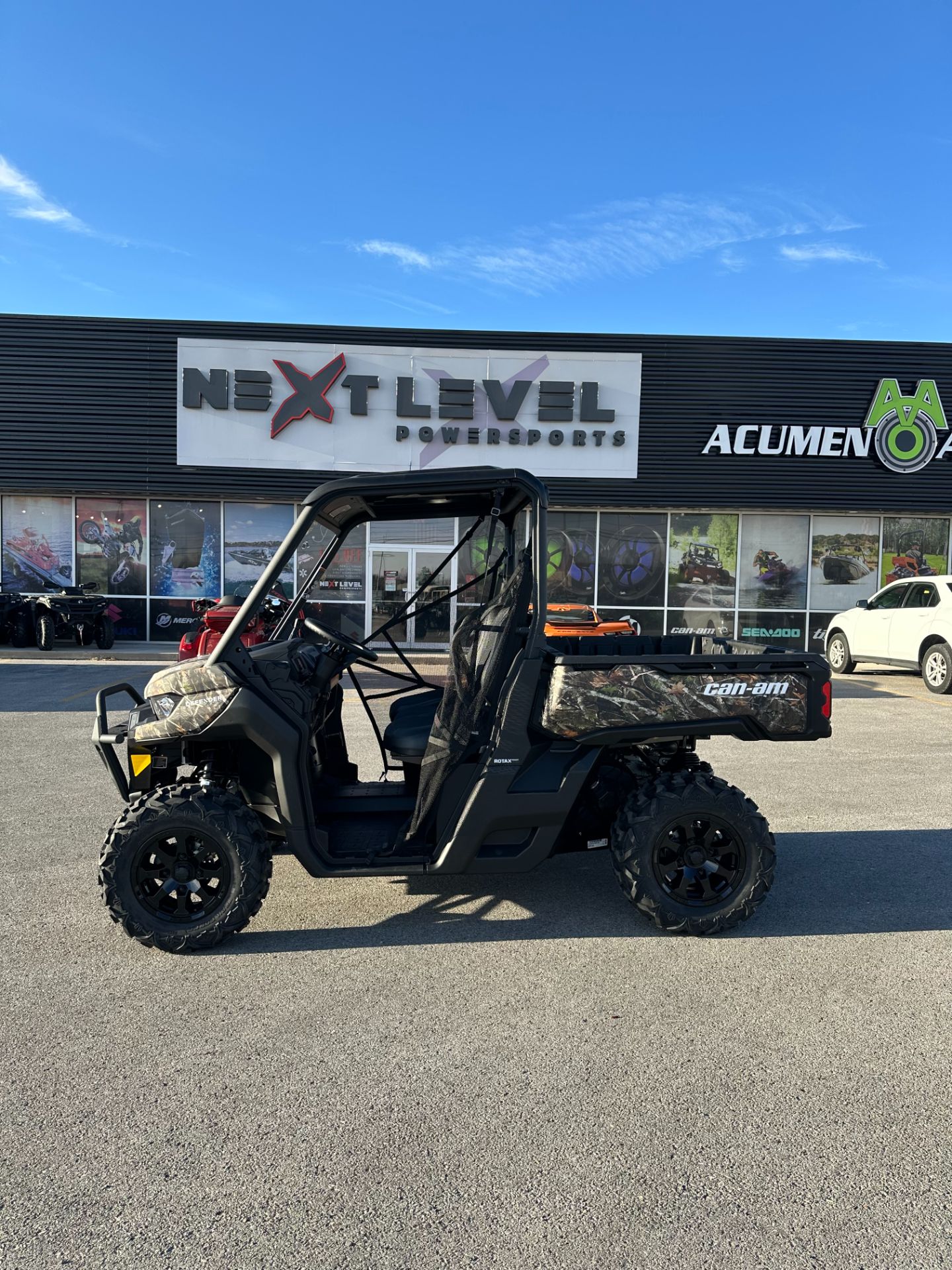 2026 Can-Am Defender XT HD9