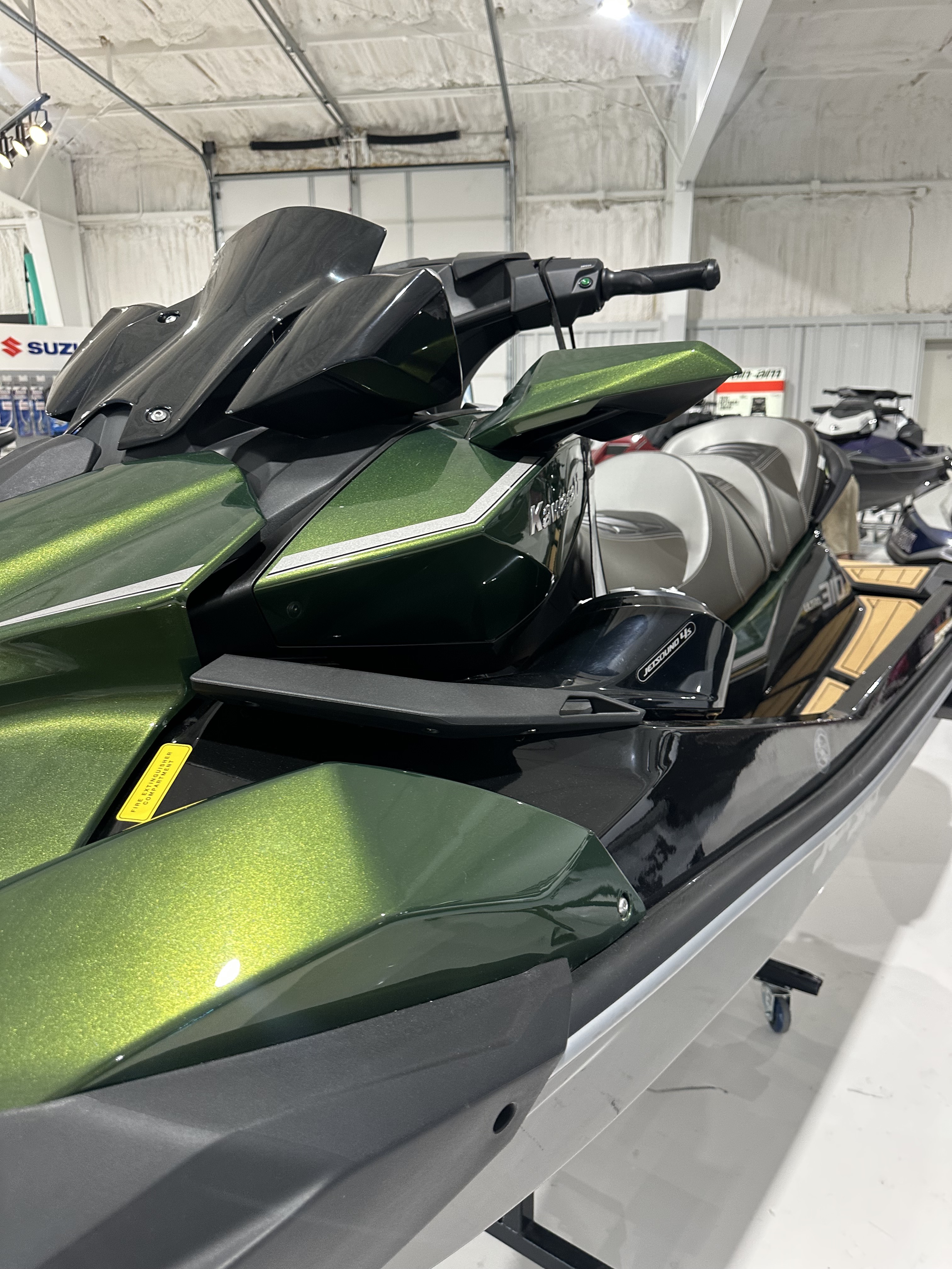 2025 Kawasaki Jet Ski® Ultra® 310LX