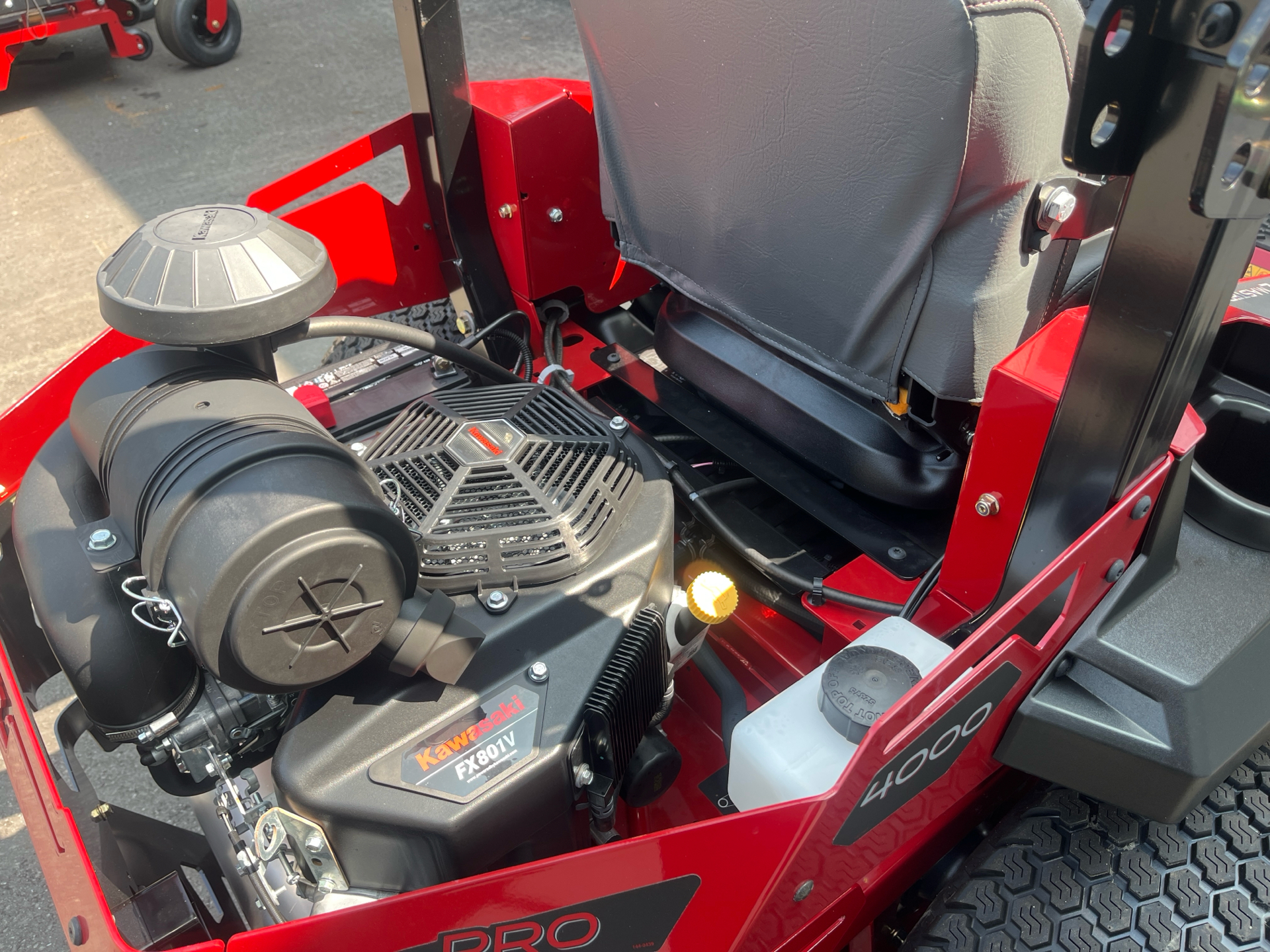 New 2024 Ferris Industries ISX 800 60 in. Kawasaki FT730V 24