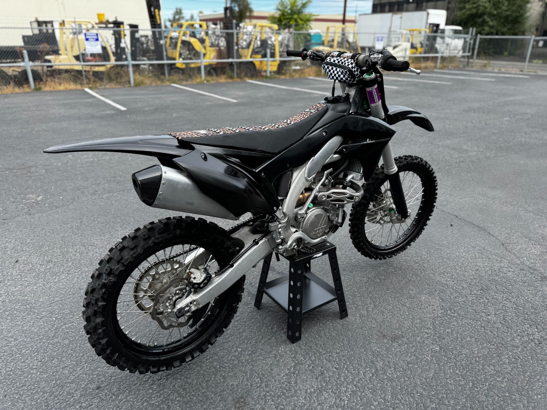 2017 Kawasaki KX450F 3