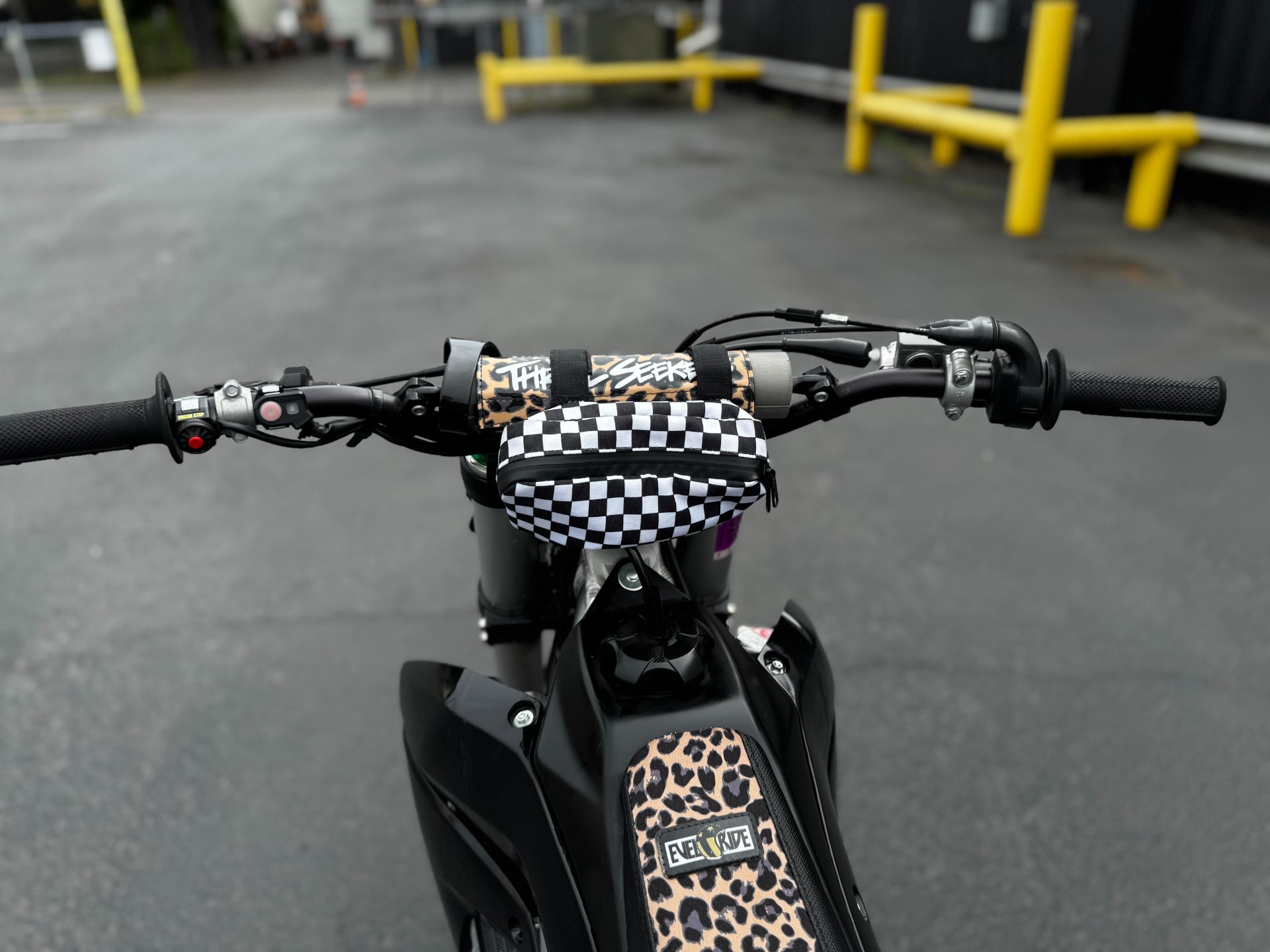 2017 Kawasaki KX450F 11