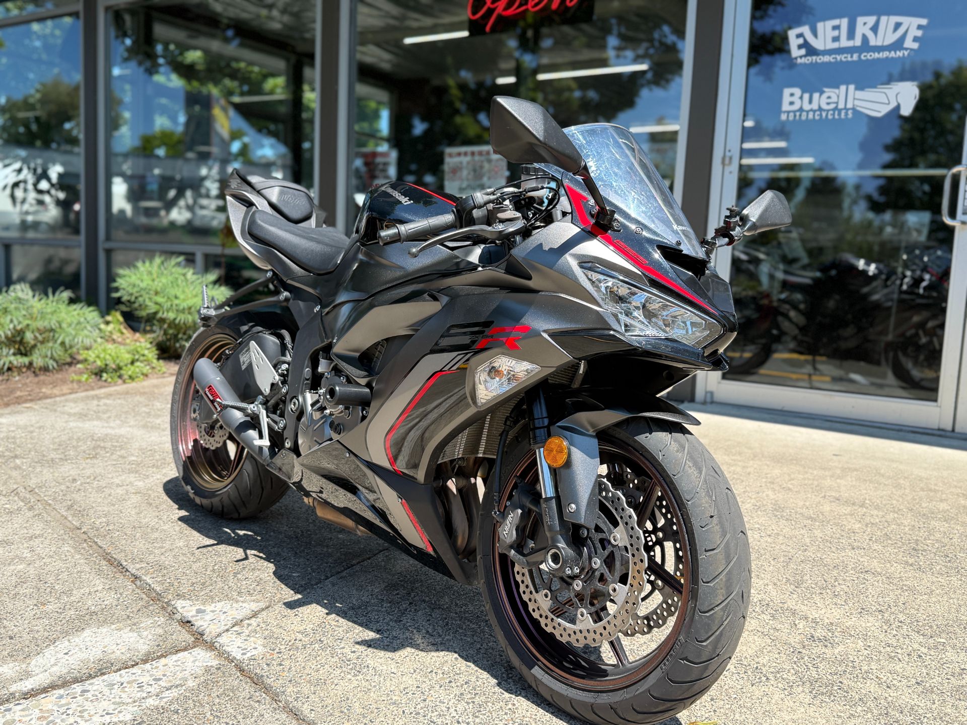 Used 2023 Kawasaki Ninja ZX-6R ABS, Portland OR | Specs