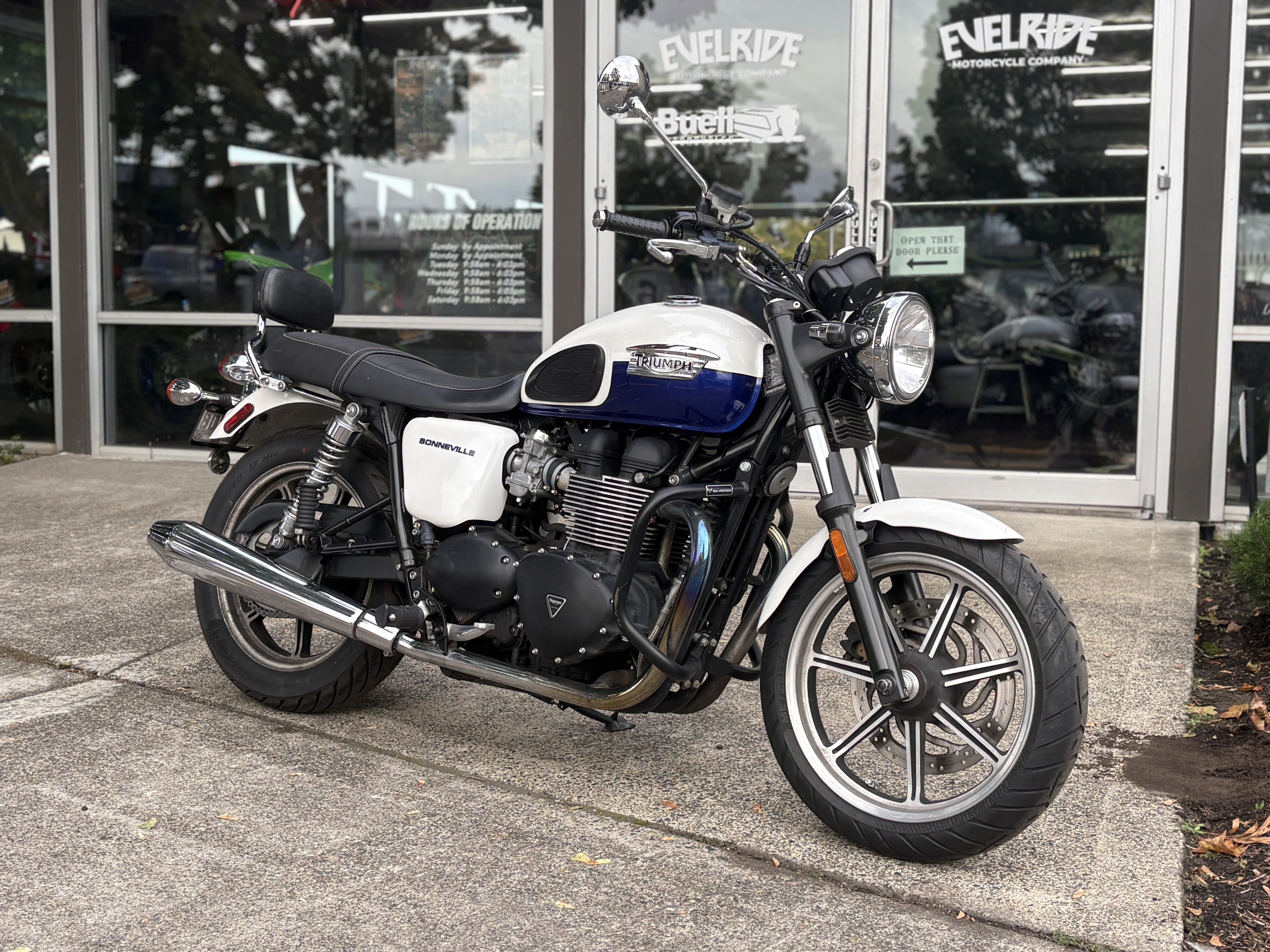2014 Triumph Bonneville for sale 1286632