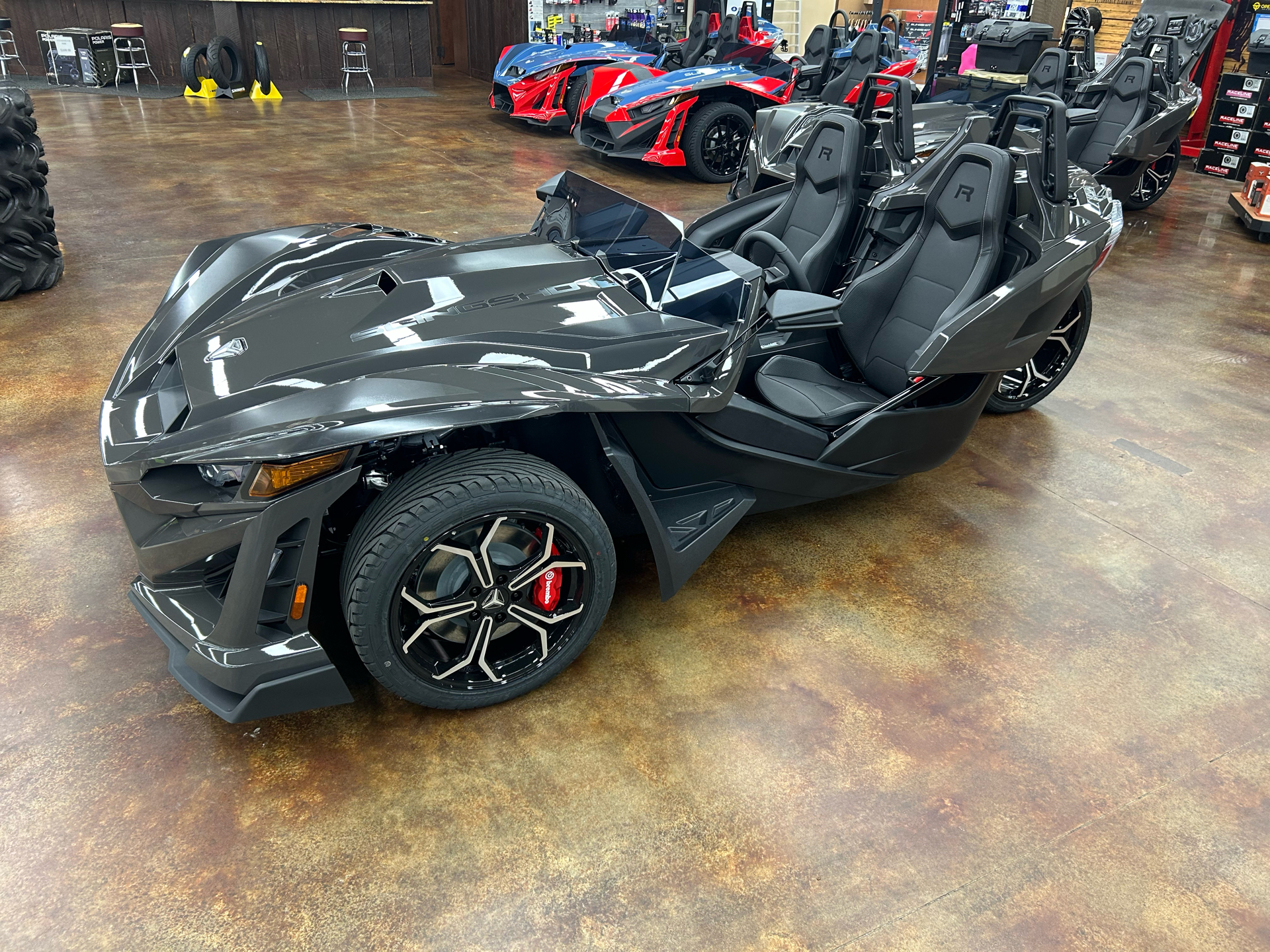 【お値引き致しました】【新品】サミットインターナショナル　ボンボランL New 2025 Slingshot Slingshot R - Manual | Motorcycles in Fleming