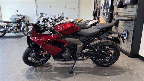 2025 Triumph Daytona 660 in Springfield, Missouri - Photo 1