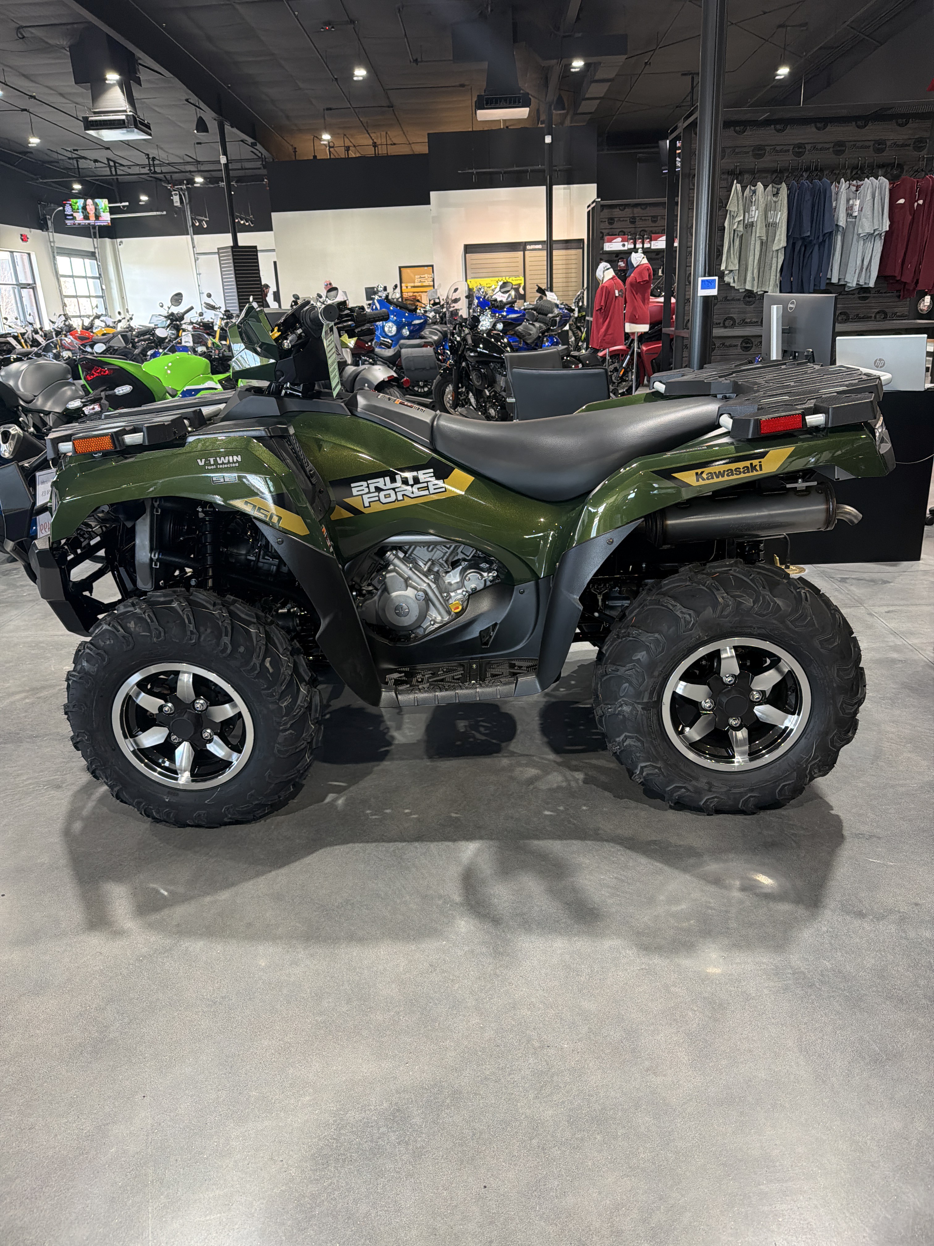 2026 Kawasaki Brute Force® 750 SE EPS 1