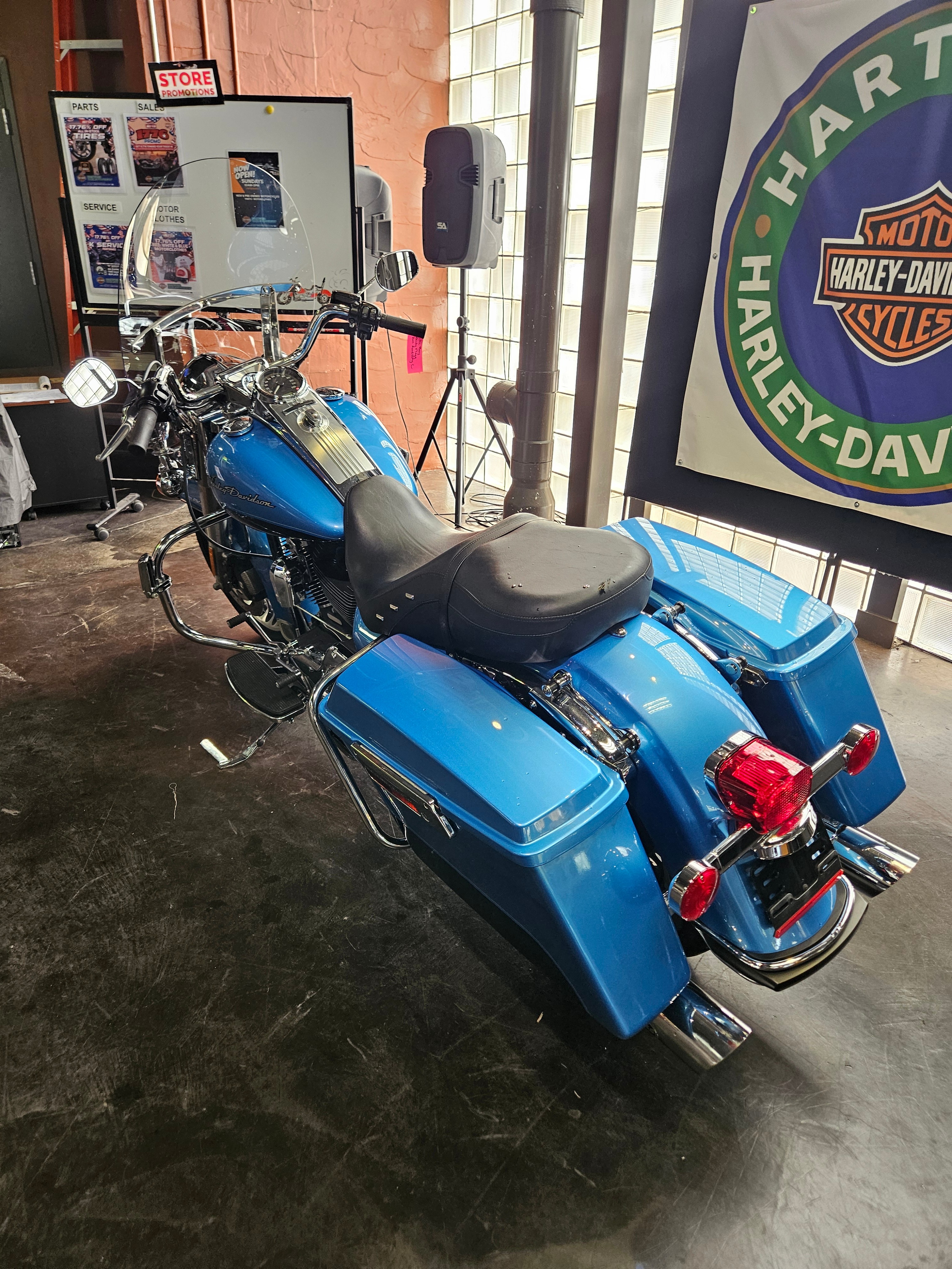 2011 Harley-Davidson Road King® 4