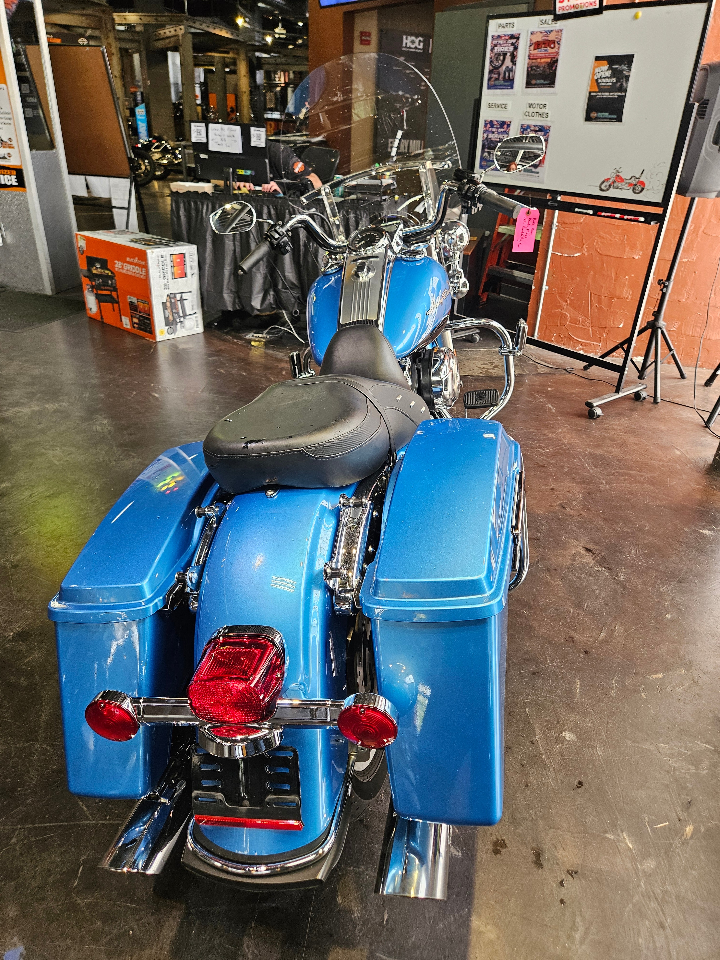 2011 Harley-Davidson Road King® 6