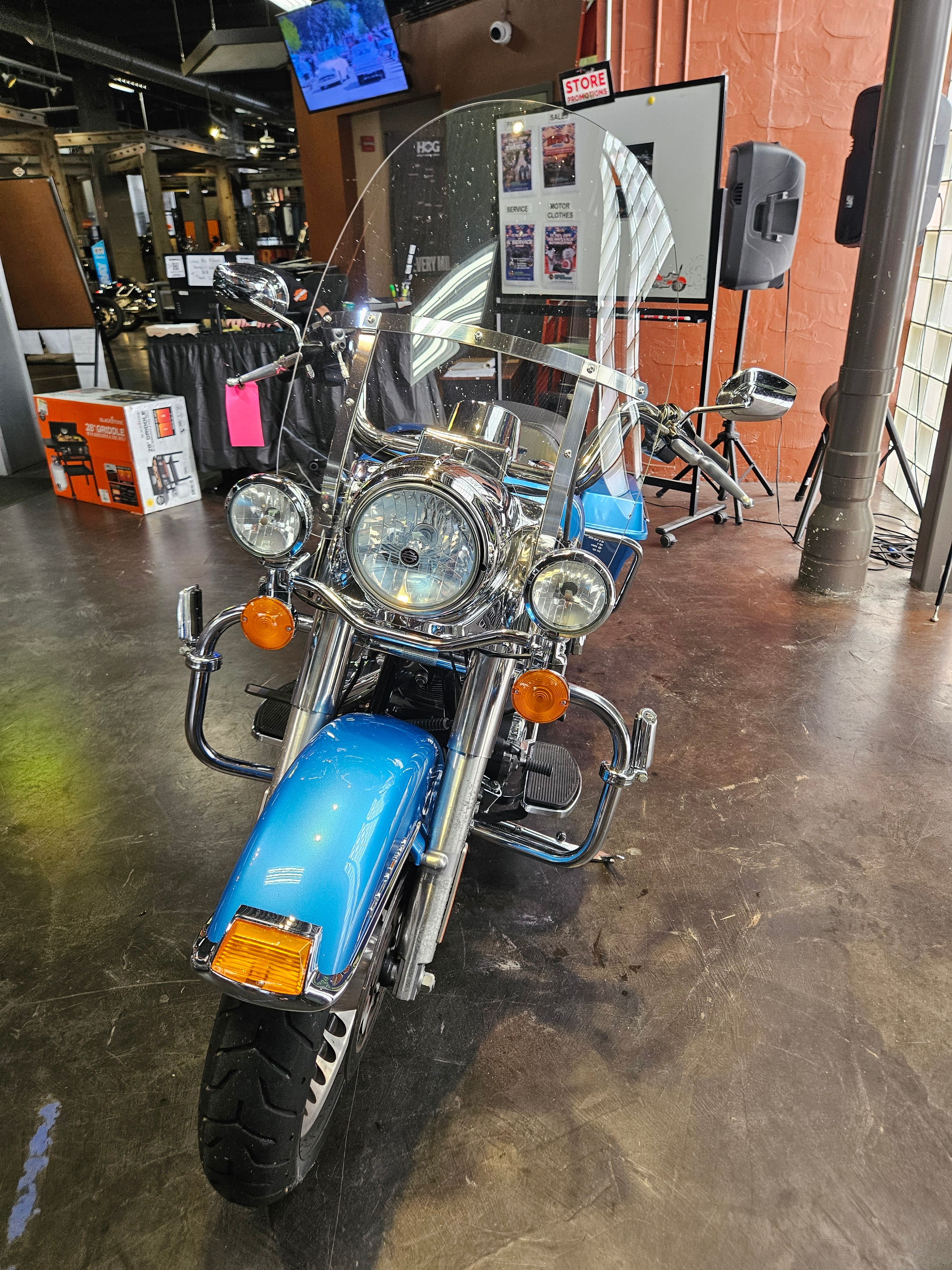 2011 Harley-Davidson Road King® 12