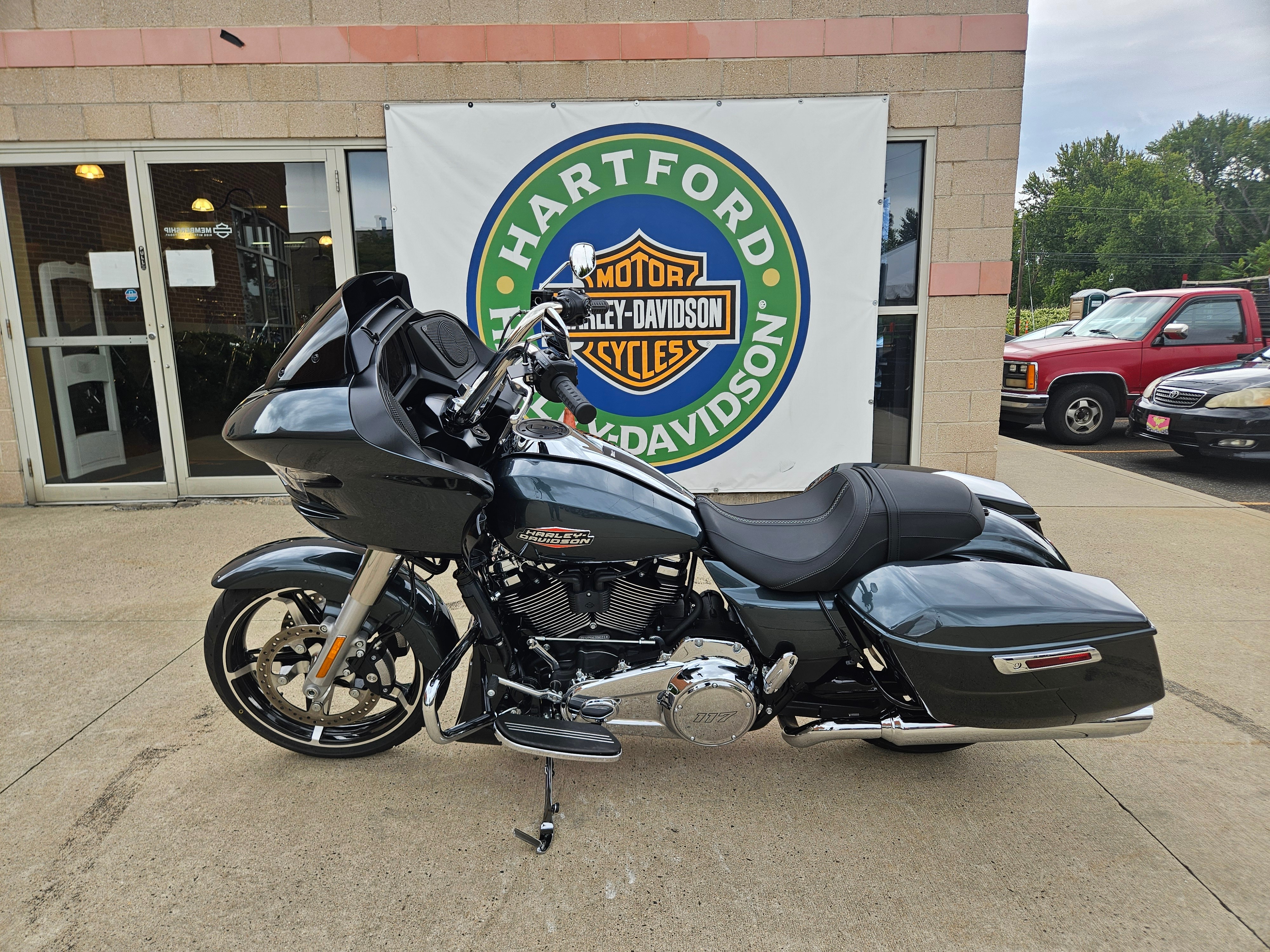 2025 Harley-Davidson Road Glide® 2