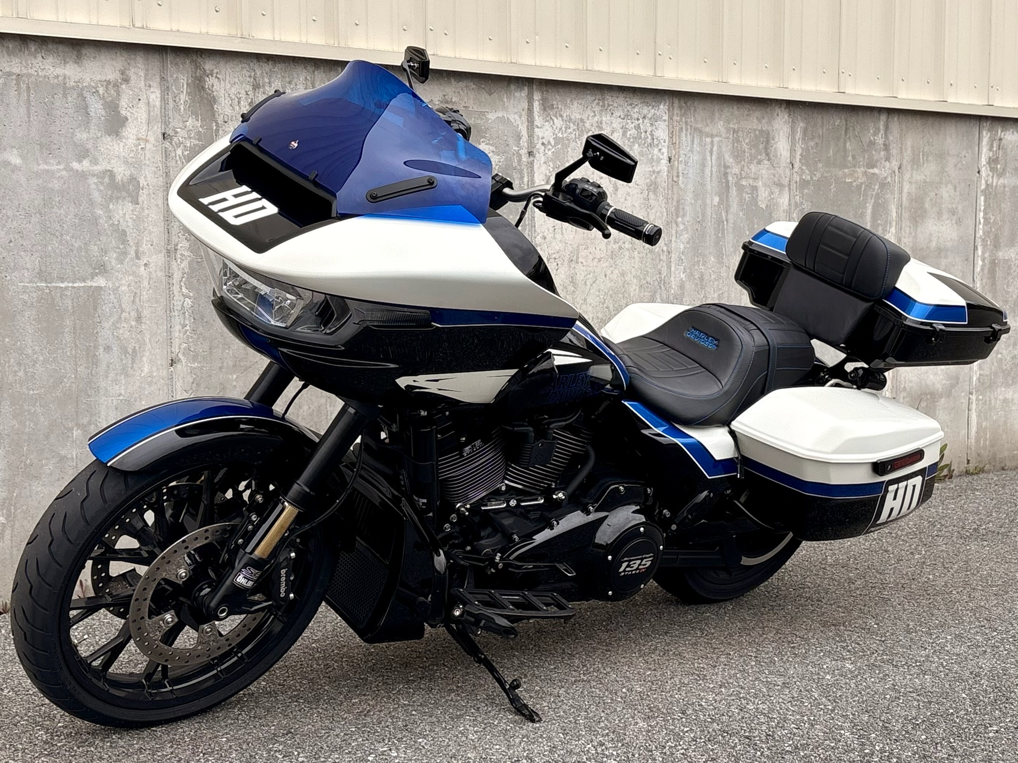 2025 Harley-Davidson Road Glide® 7