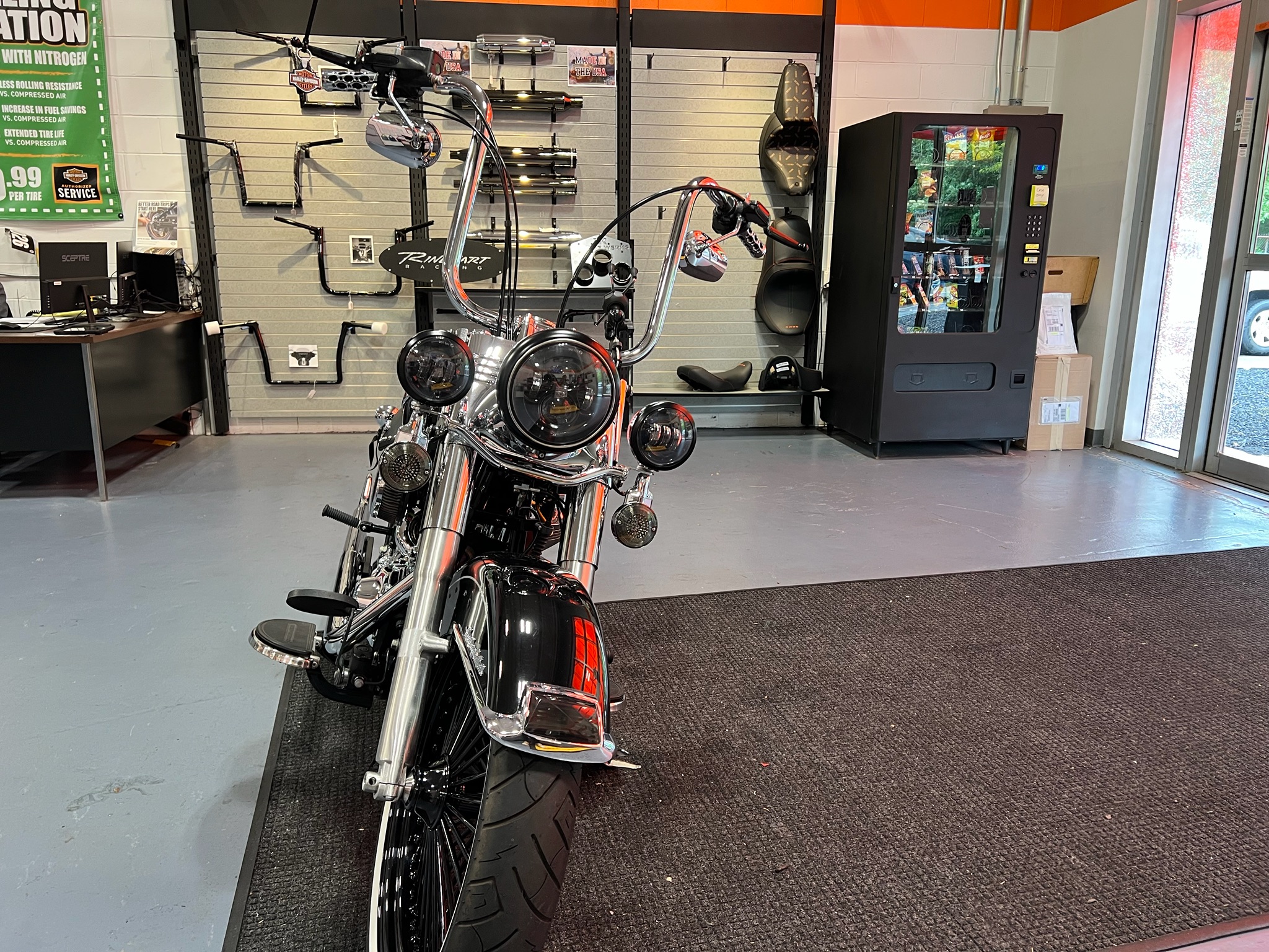 2015 Harley-Davidson Heritage Softail® Classic 3