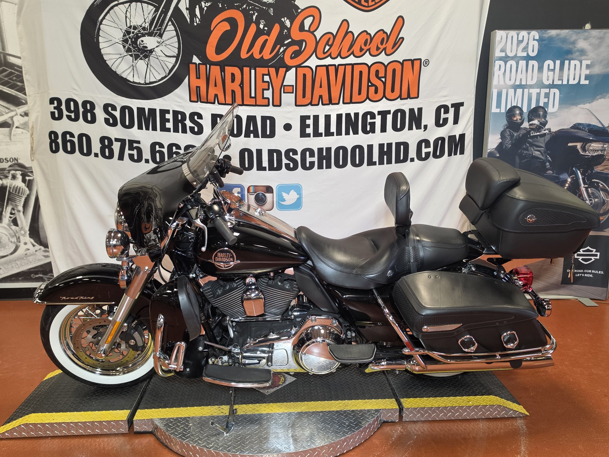 2009 Harley-Davidson Road King® Classic 4