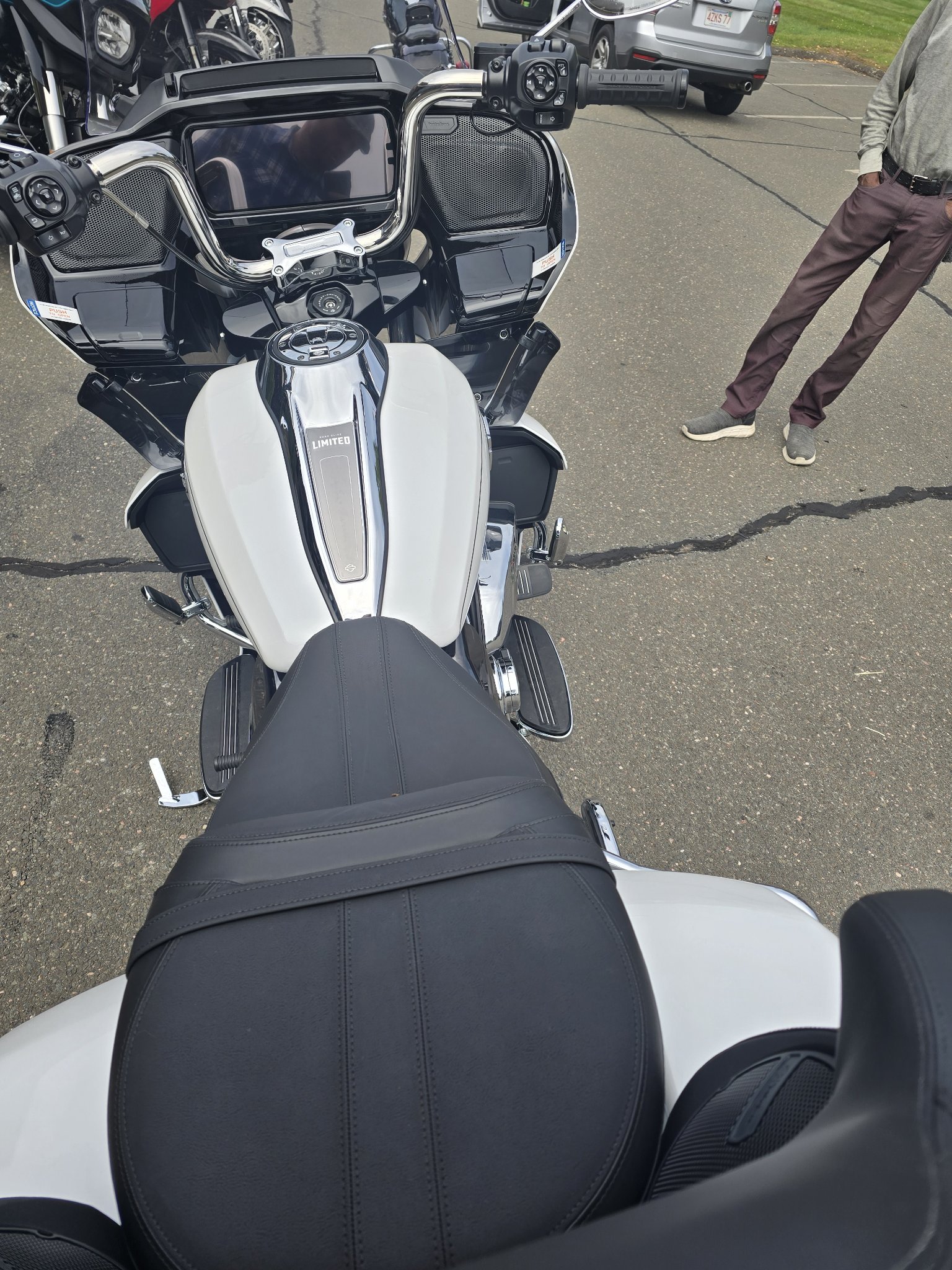 2026 Harley-Davidson Road Glide® Limited 12