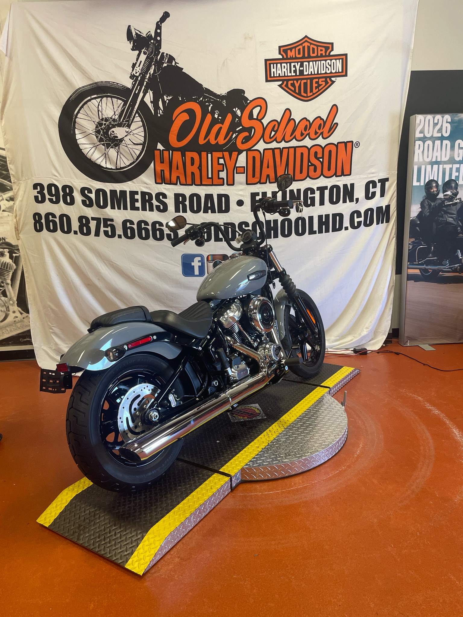2026 Harley-Davidson Street Bob® 2