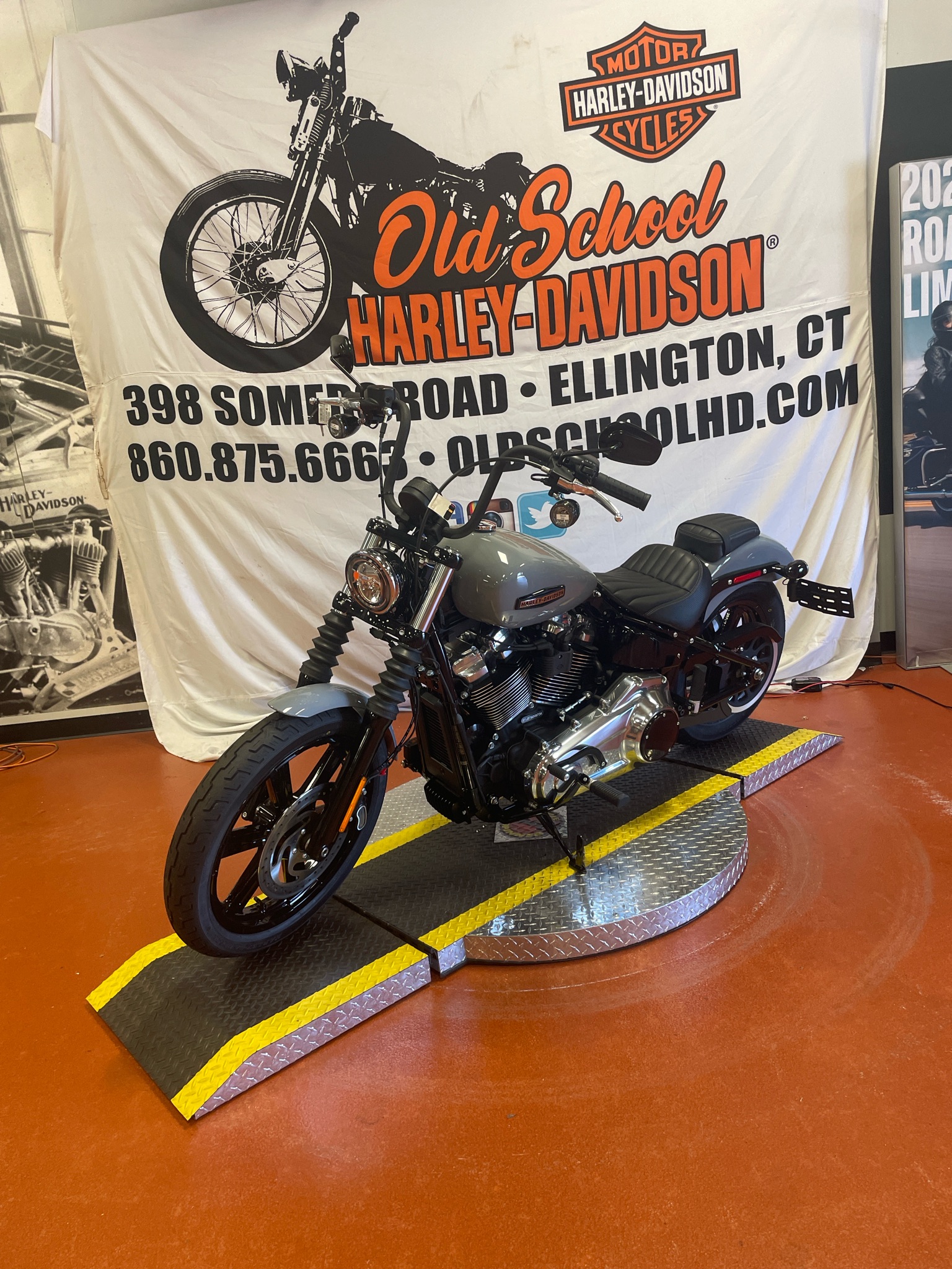 2026 Harley-Davidson Street Bob® 6