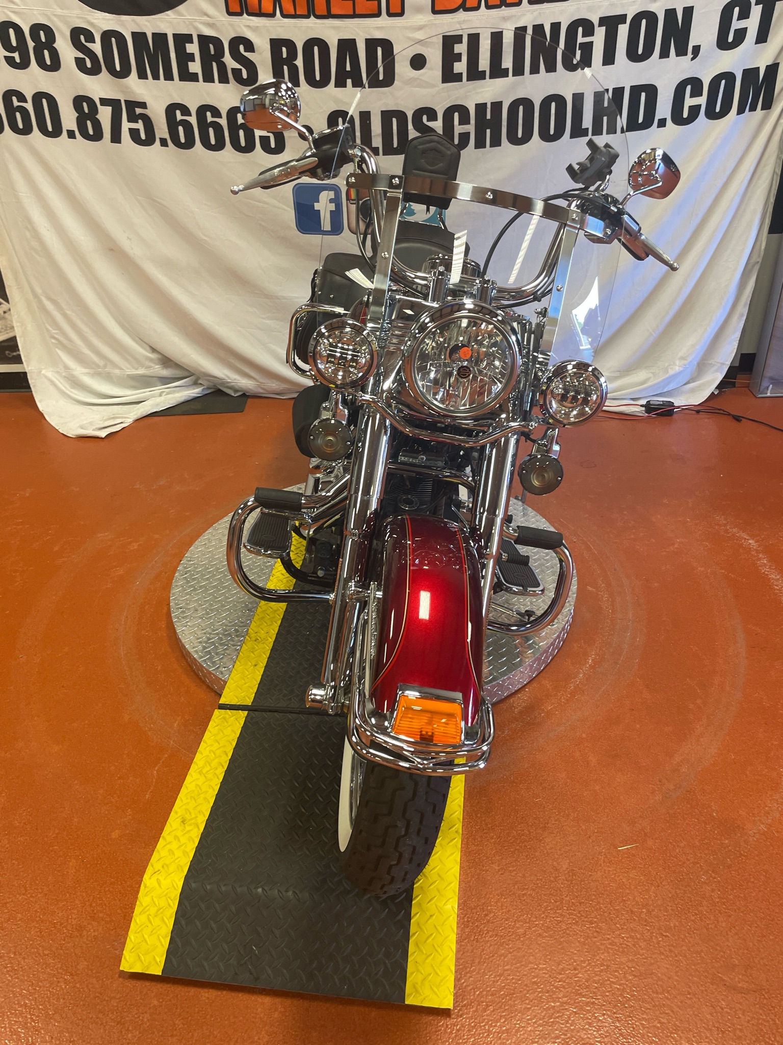 2017 Harley-Davidson Heritage Softail® Classic 3