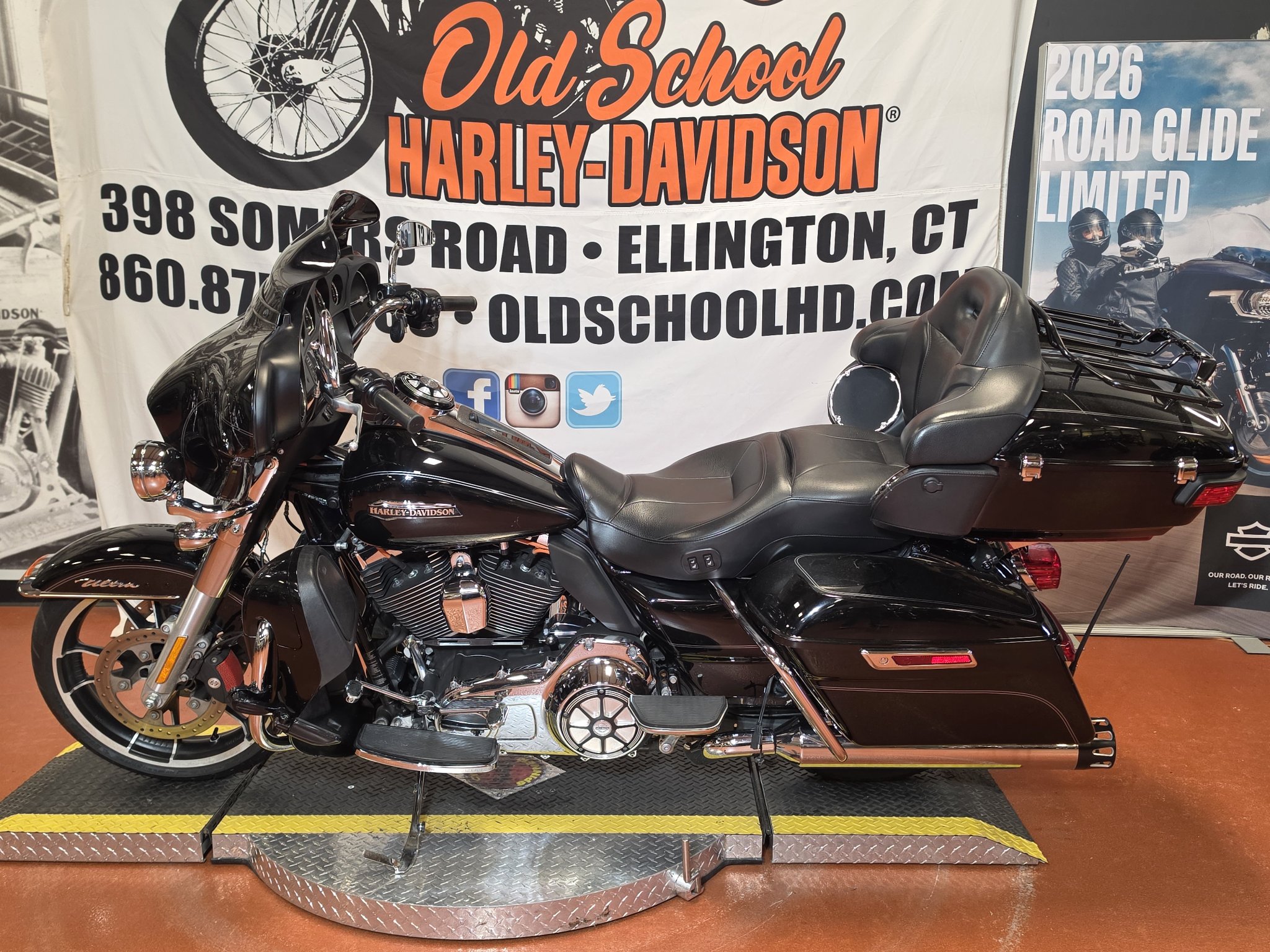 2015 Harley-Davidson Electra Glide® Ultra Classic® 3