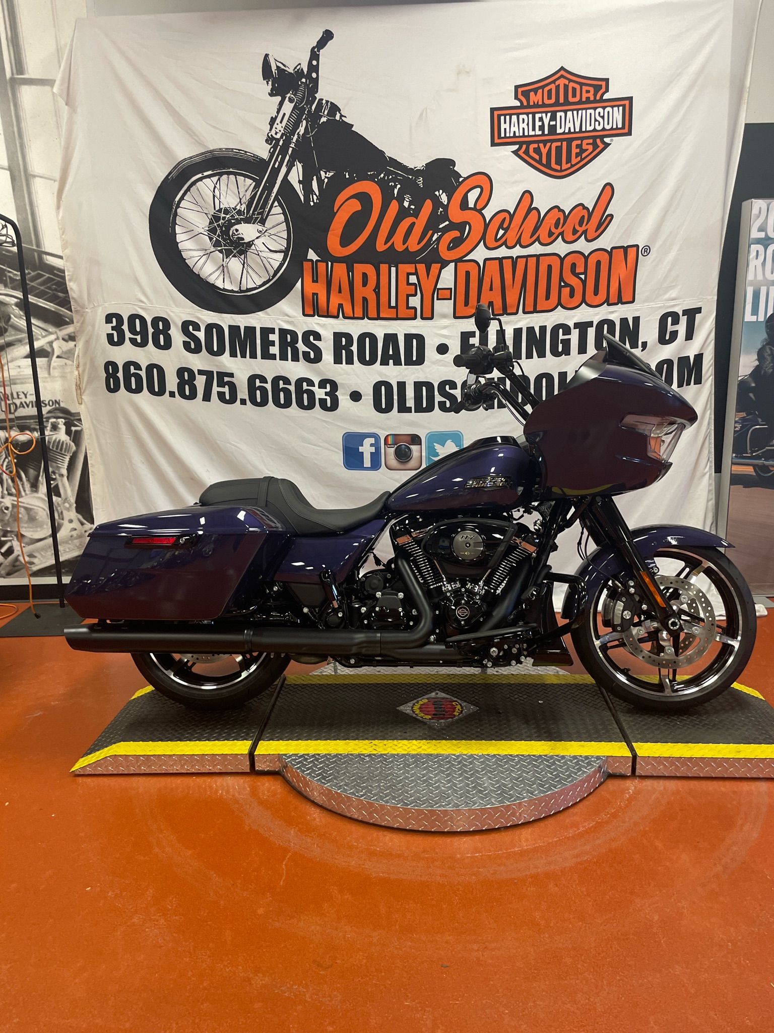2026 Harley-Davidson Road Glide® 1