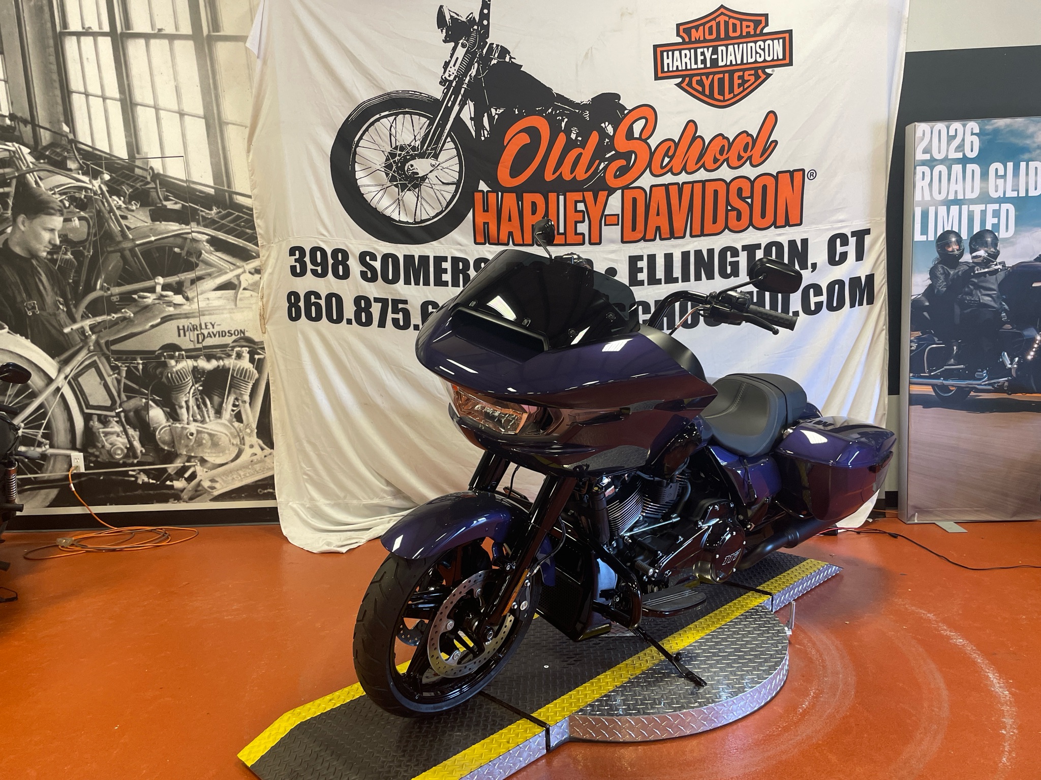 2026 Harley-Davidson Road Glide® 6
