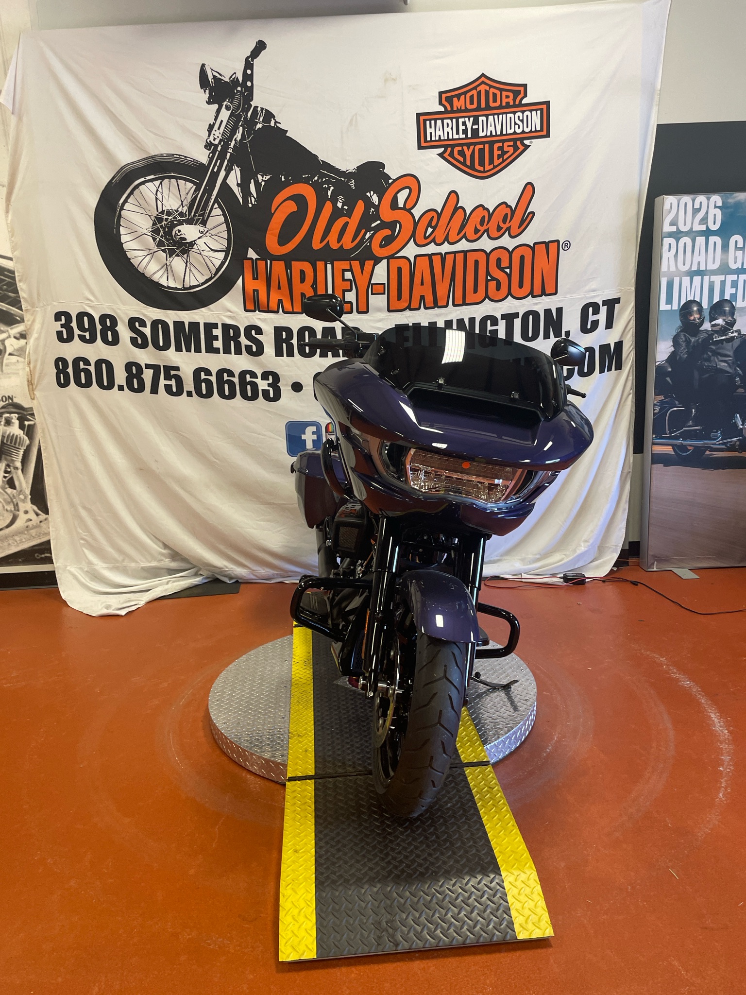 2026 Harley-Davidson Road Glide® 7
