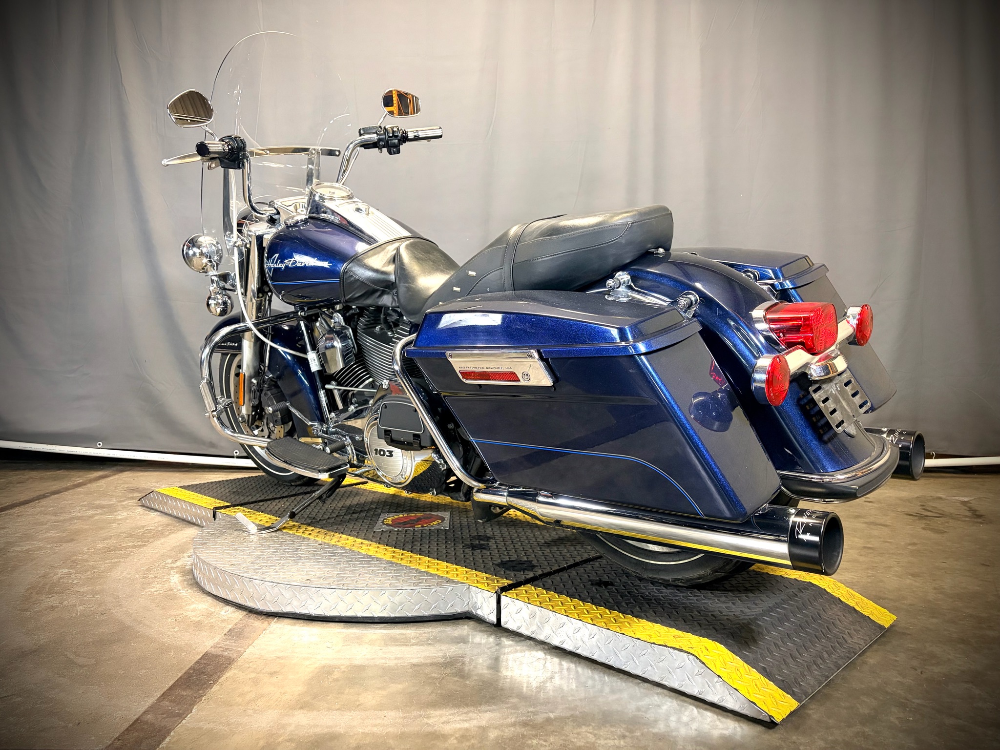 2012 Harley-Davidson Road King® 4