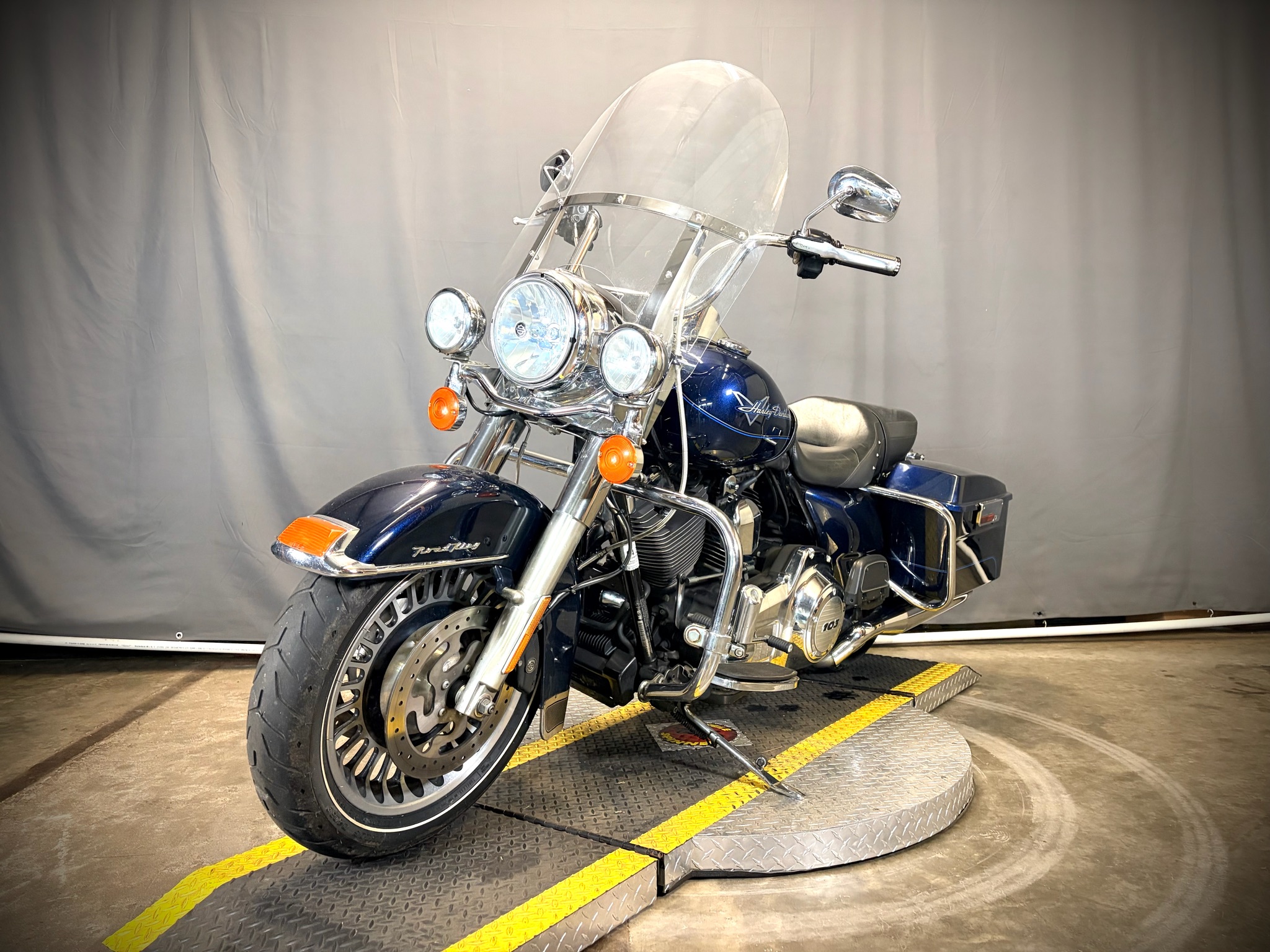 2012 Harley-Davidson Road King® 6