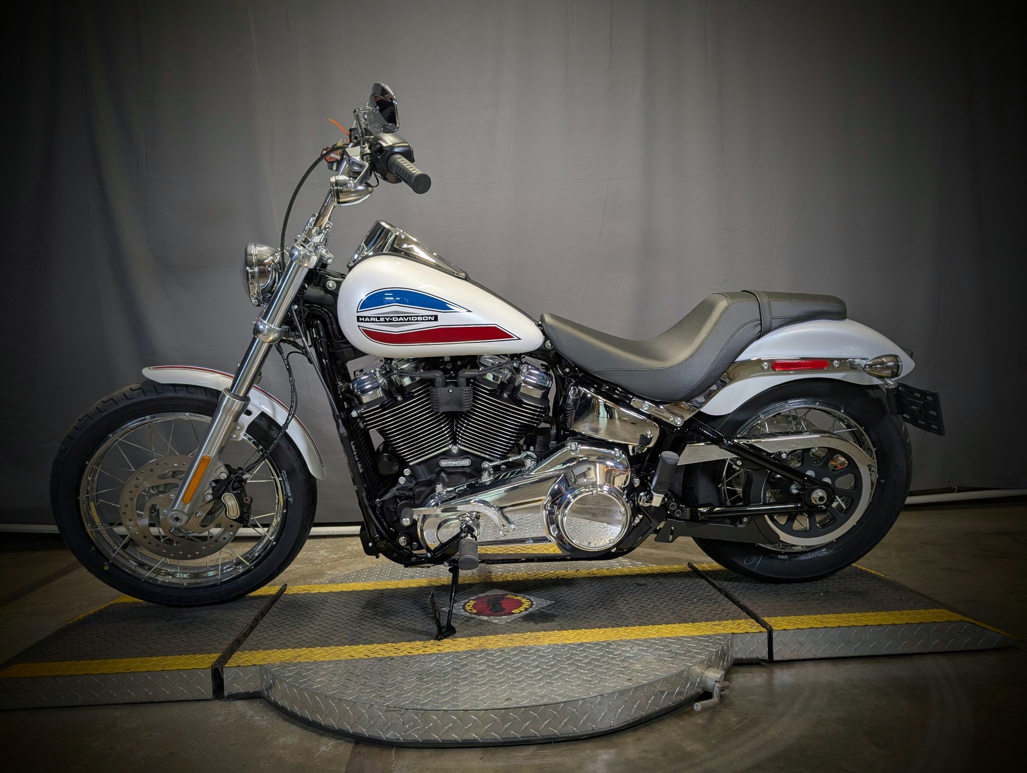 2026 Harley-Davidson Super Glide® 5