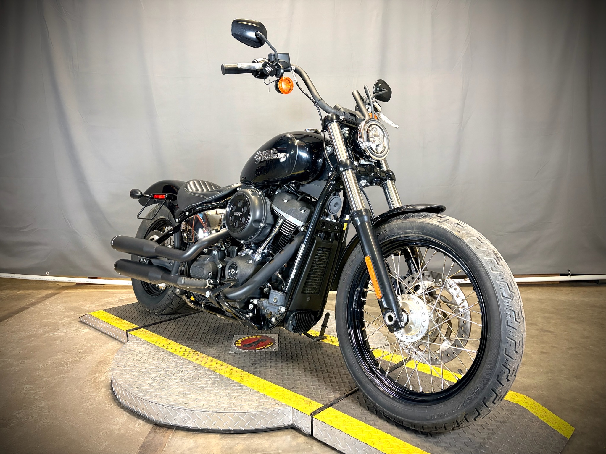 2020 Harley-Davidson Street Bob® 1