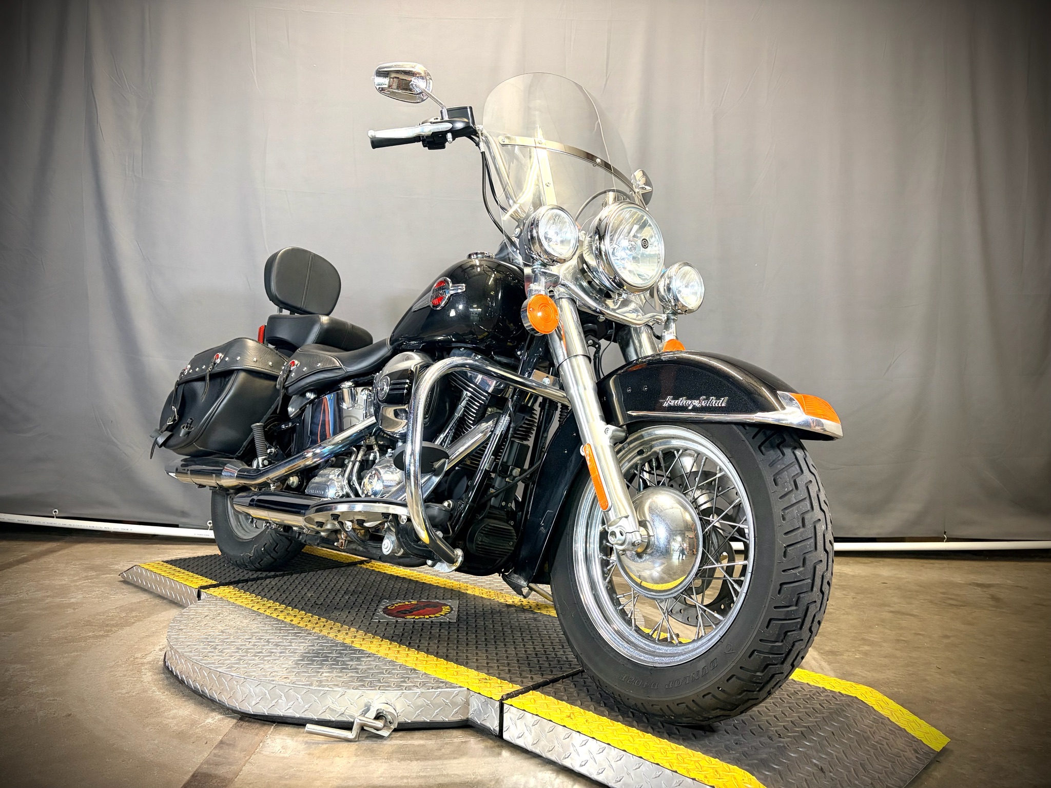 2017 Harley-Davidson Heritage Softail® Classic 1