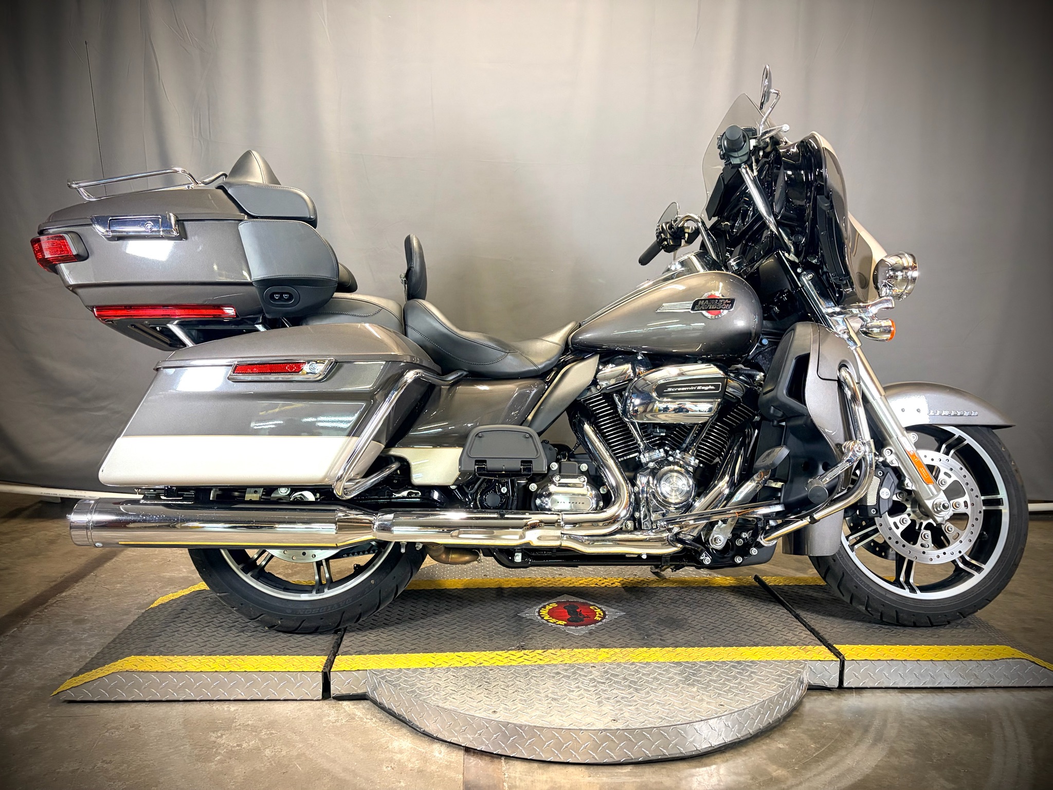 2023 Harley-Davidson Ultra Limited 2