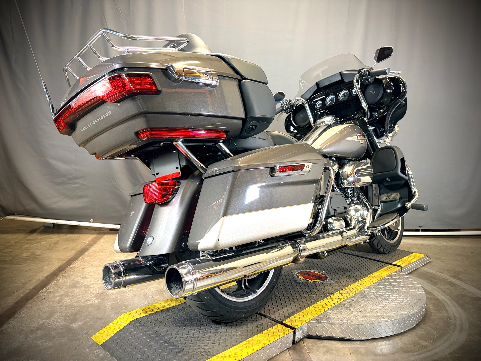2023 Harley-Davidson Ultra Limited 3