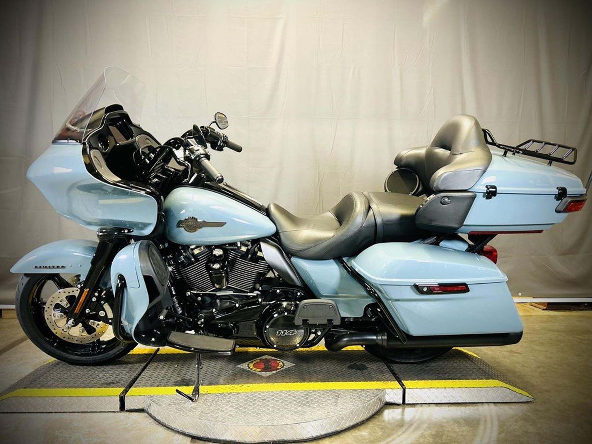 2024 Harley-Davidson Road Glide® Limited 5